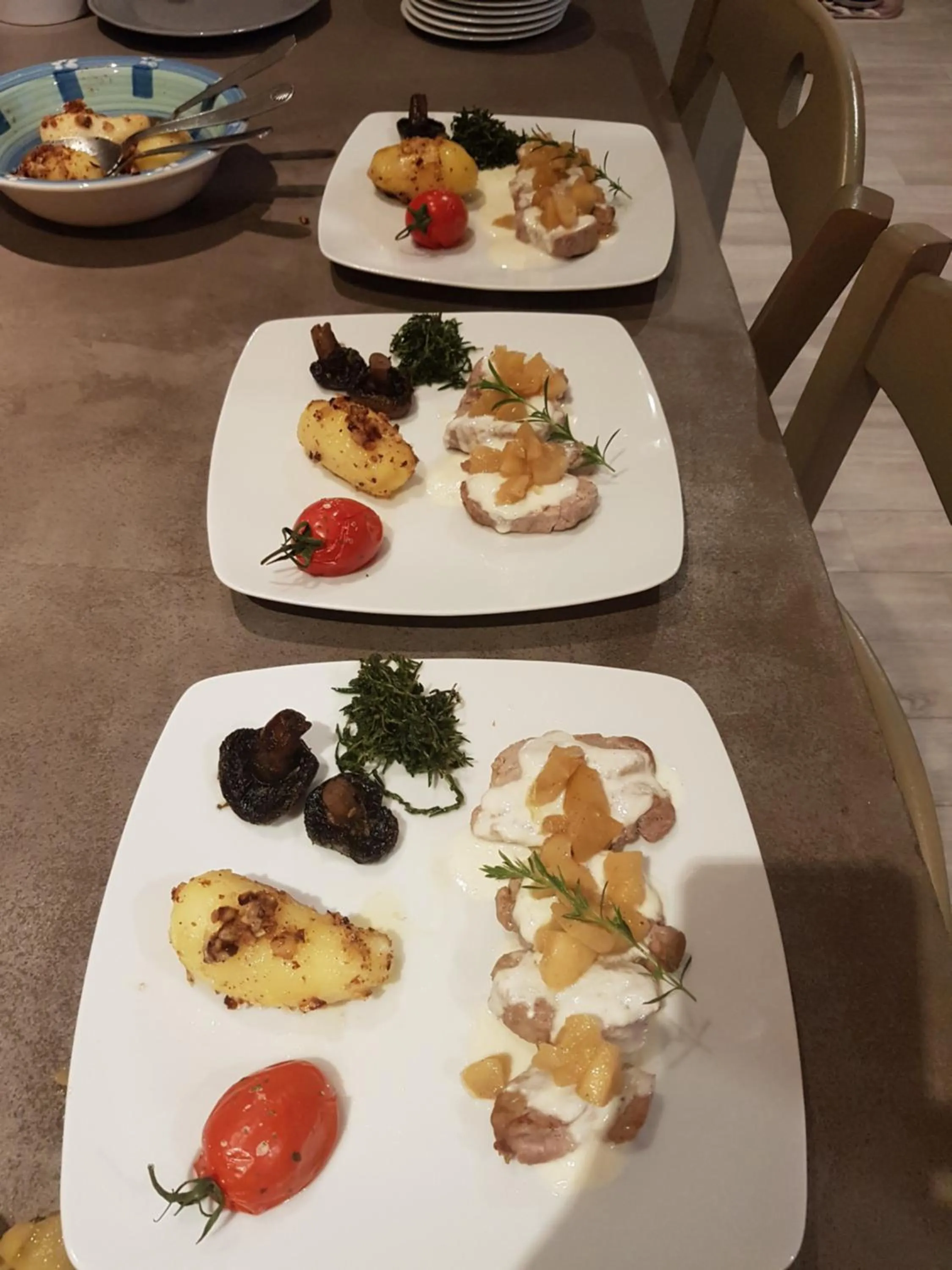 Restaurant/places to eat in L'Escarbotine