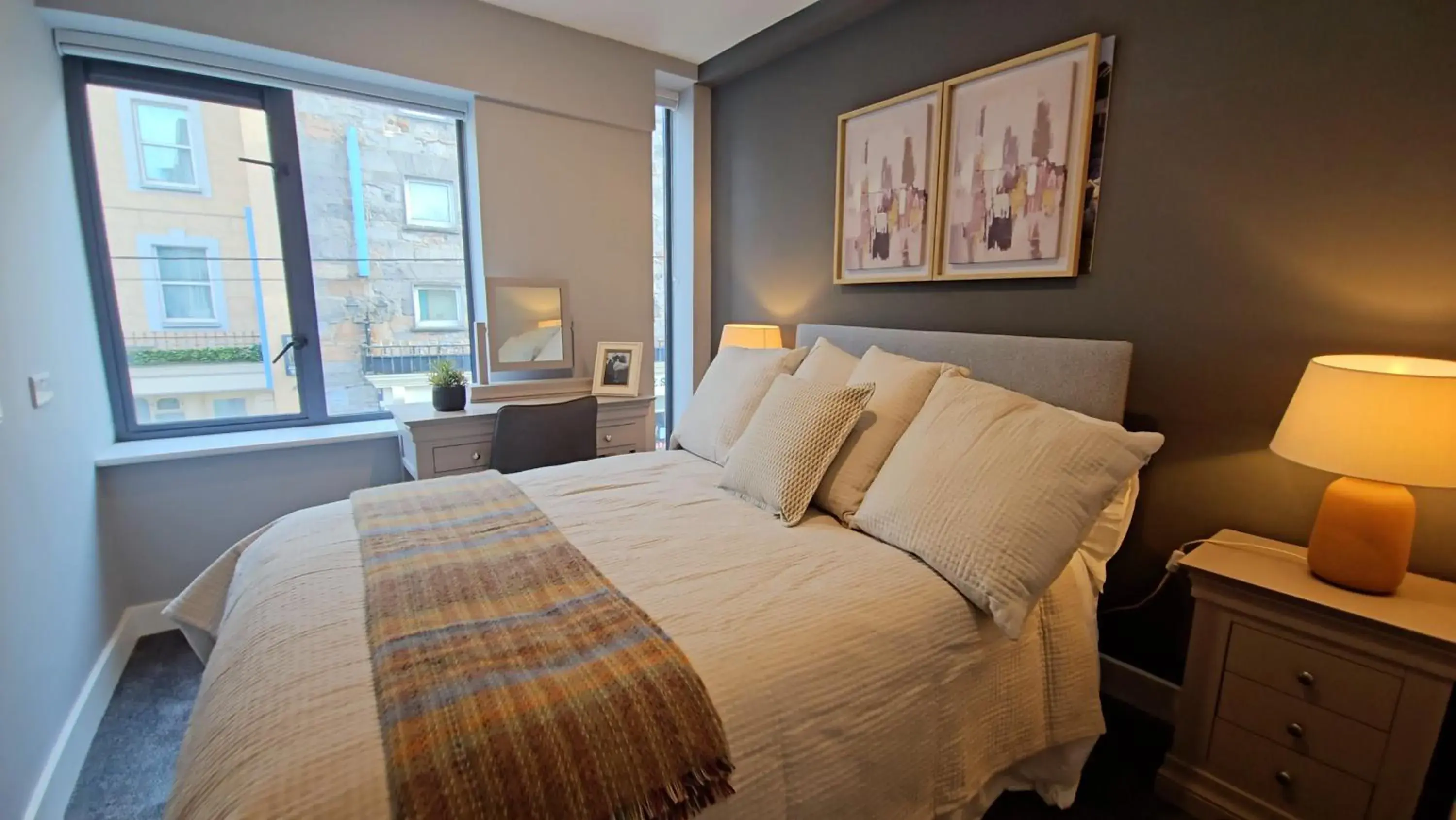 Double Room in Madison House Double Room in Madison House