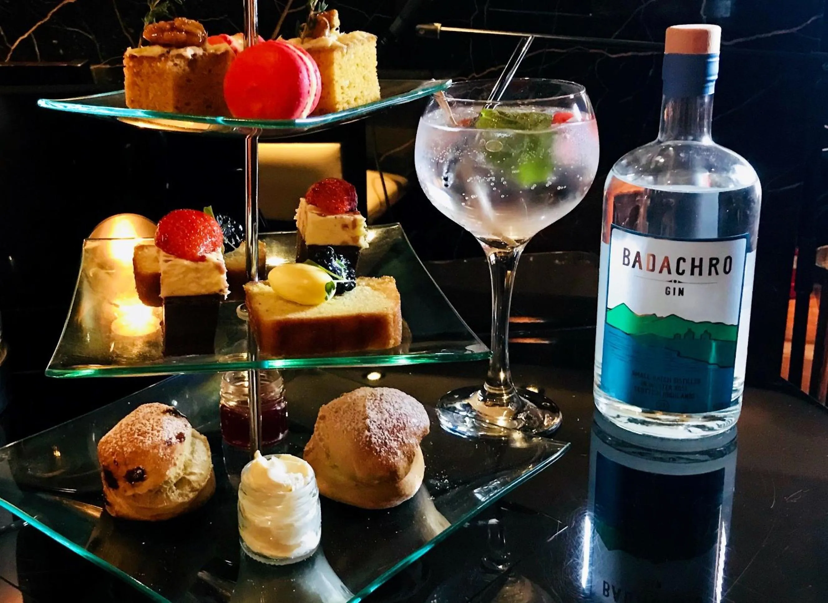 Food and drinks in The Glenmoriston Townhouse Hotel