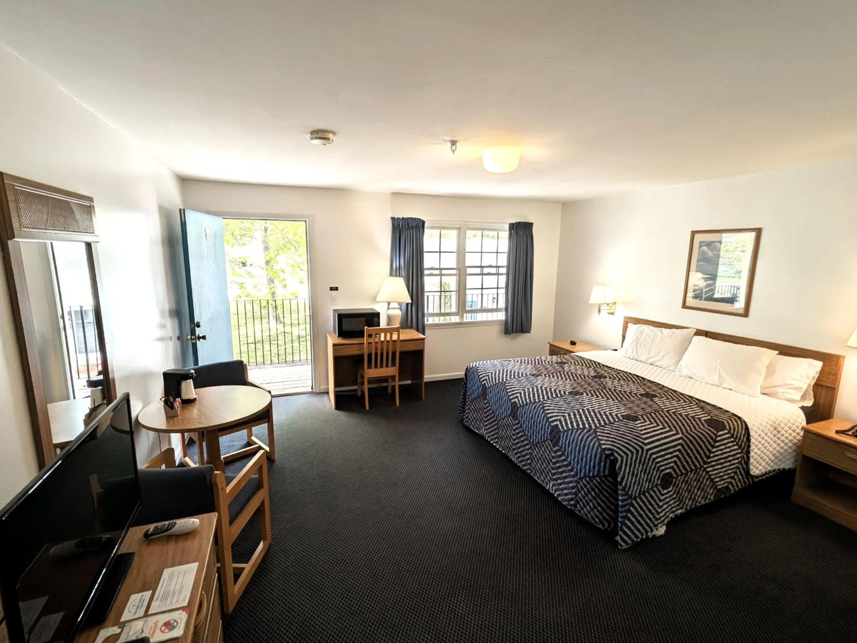 Bed in Ocean Acres Ogunquit