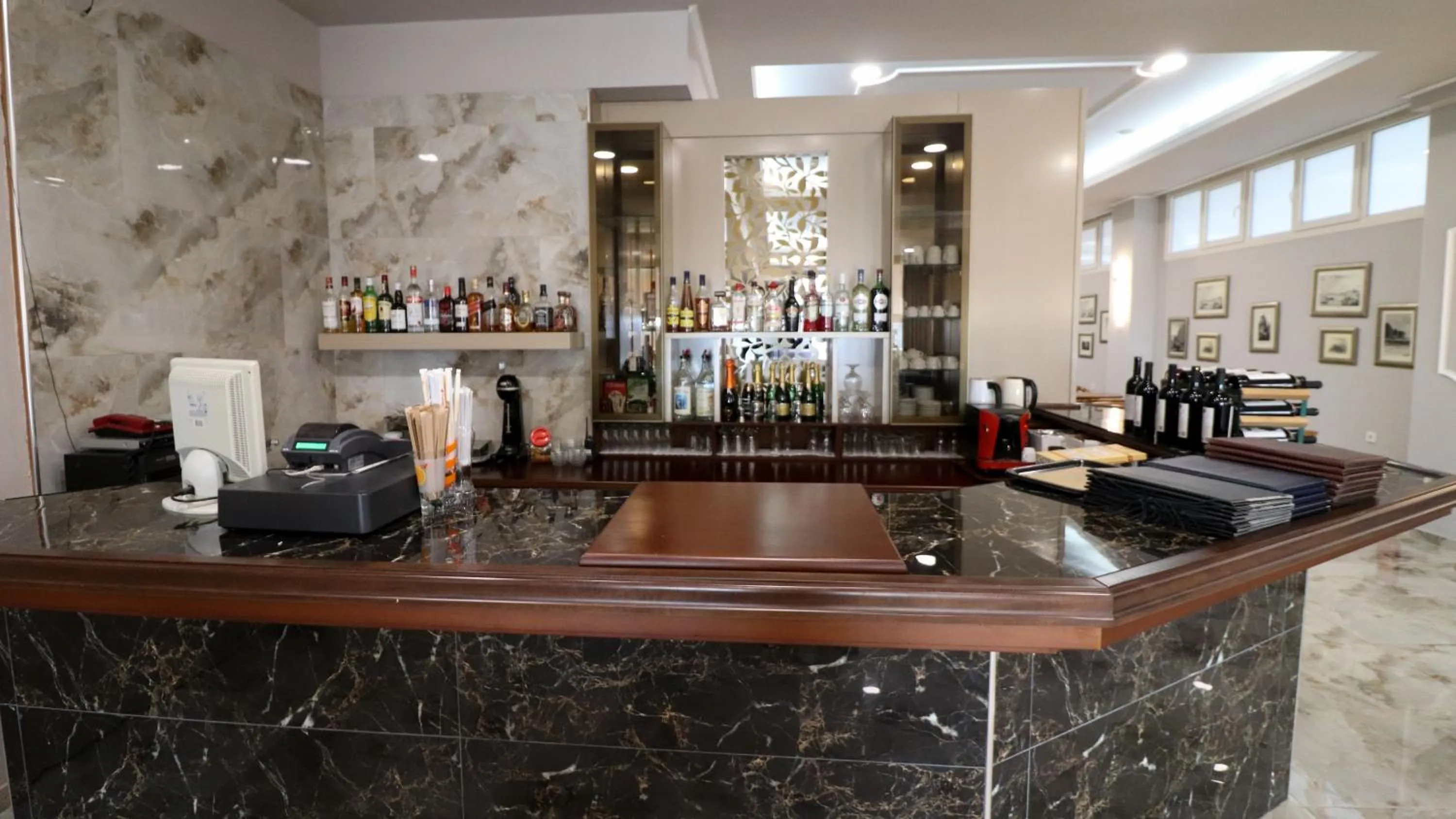 Lounge or bar in Hotel Orfeas