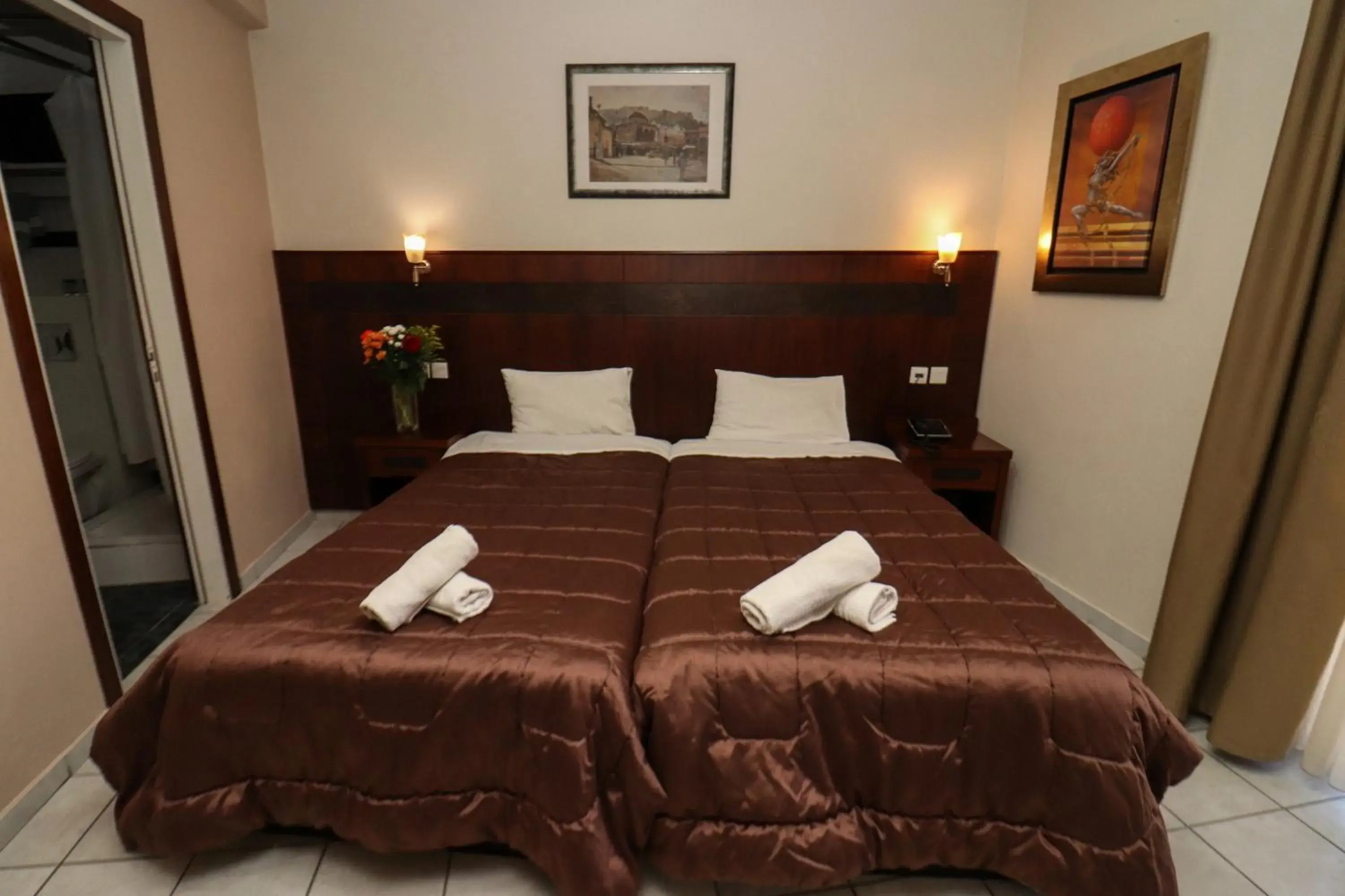 Bed in Hotel Orfeas Bed in Hotel Orfeas