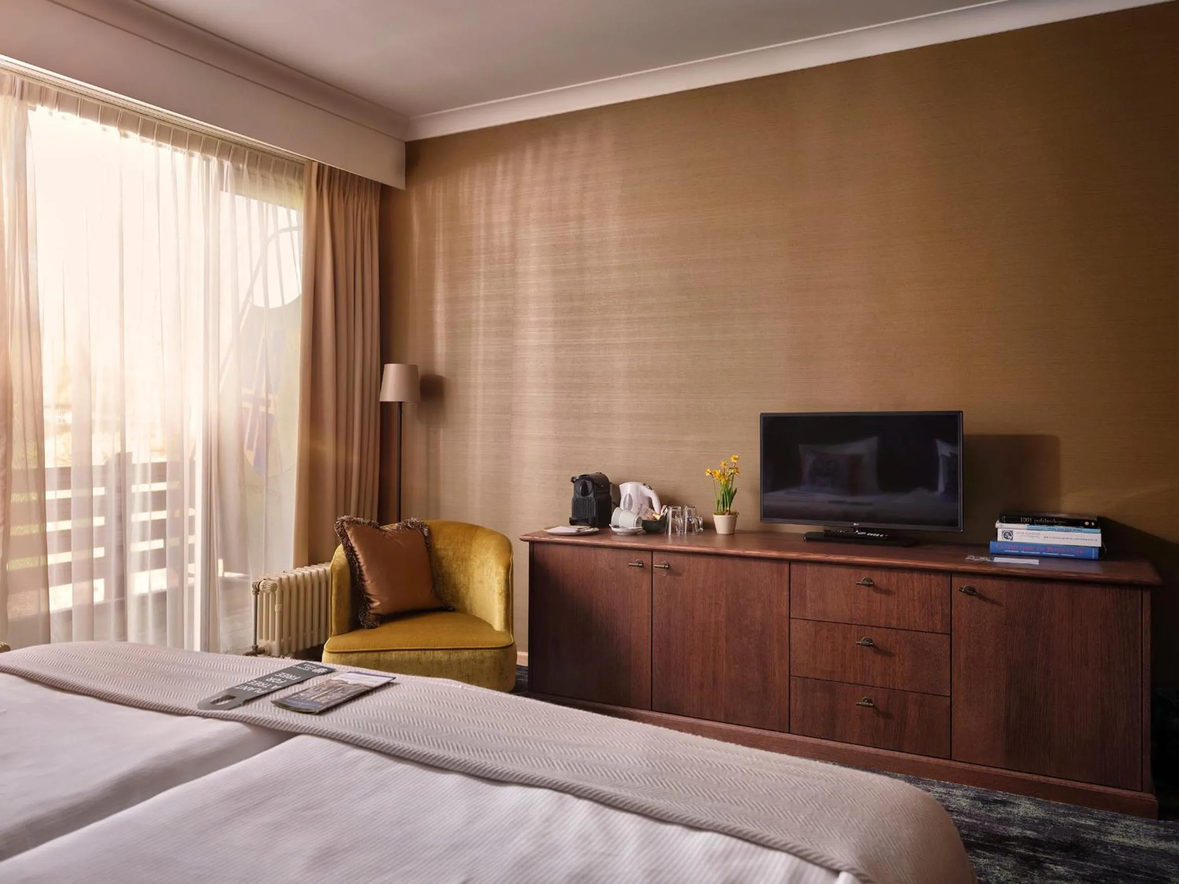 TV and multimedia, Bed in Landgoed De Holtweijde