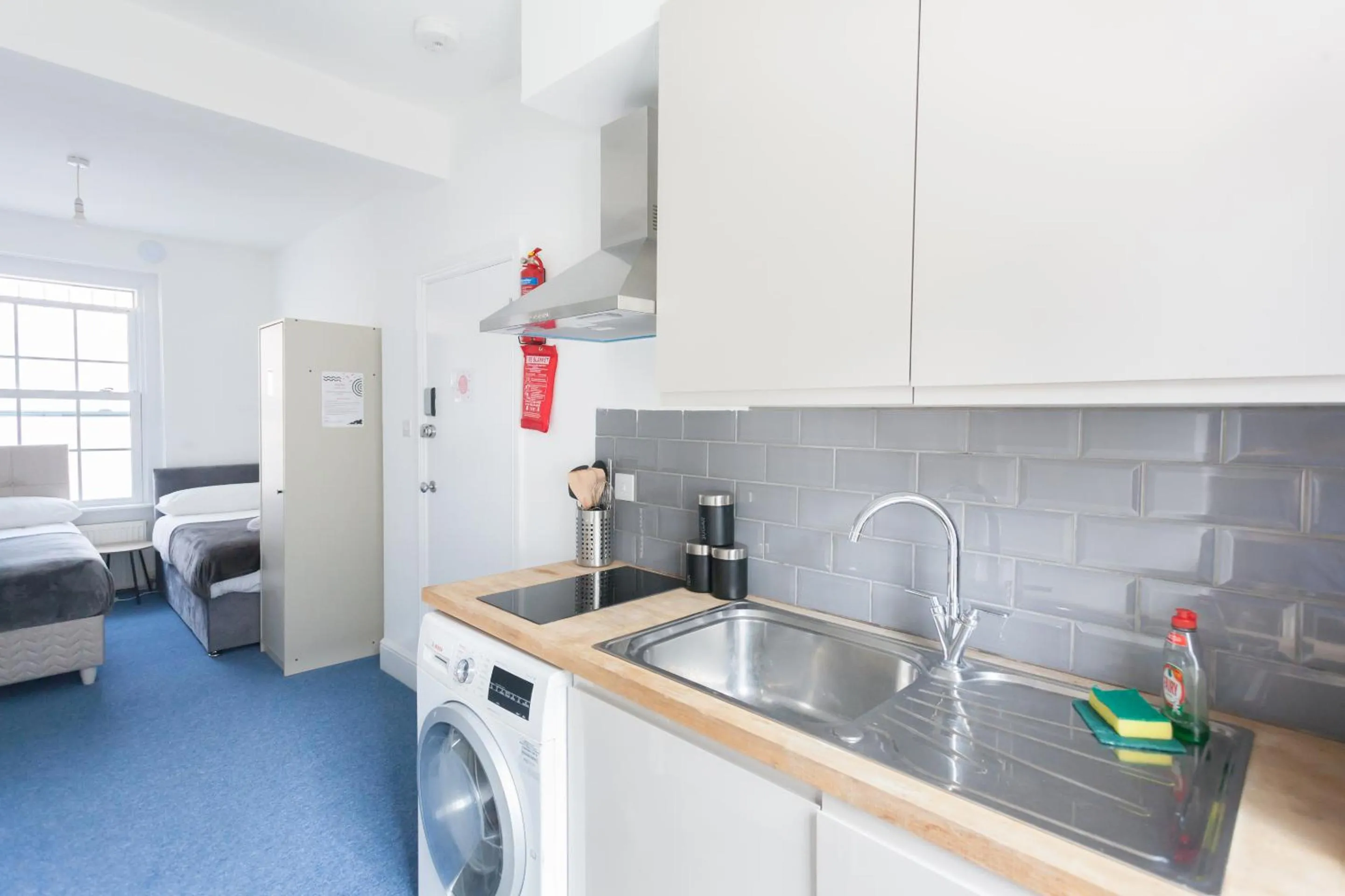 Kitchen or kitchenette in Camden House