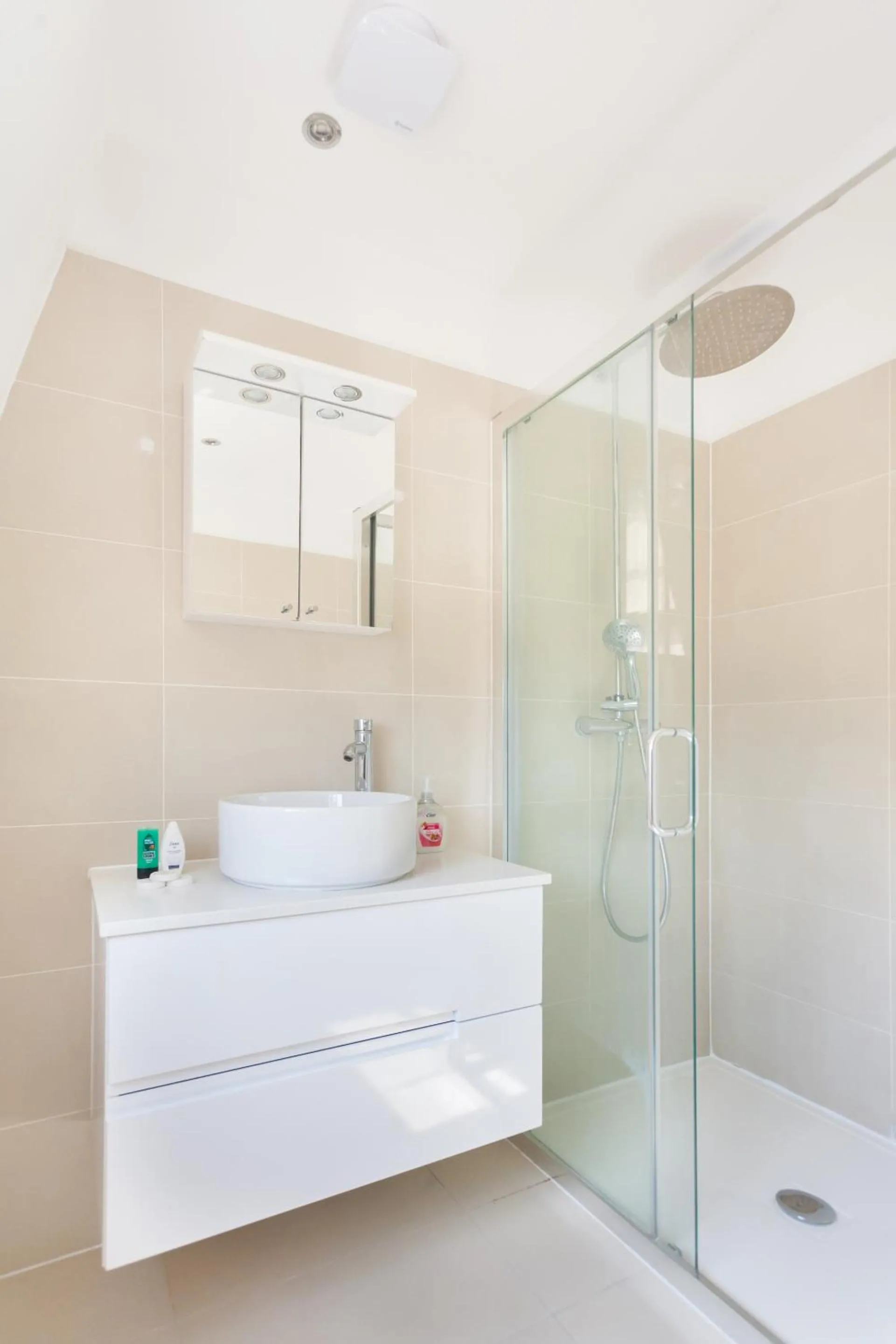 Bathroom in Camden House