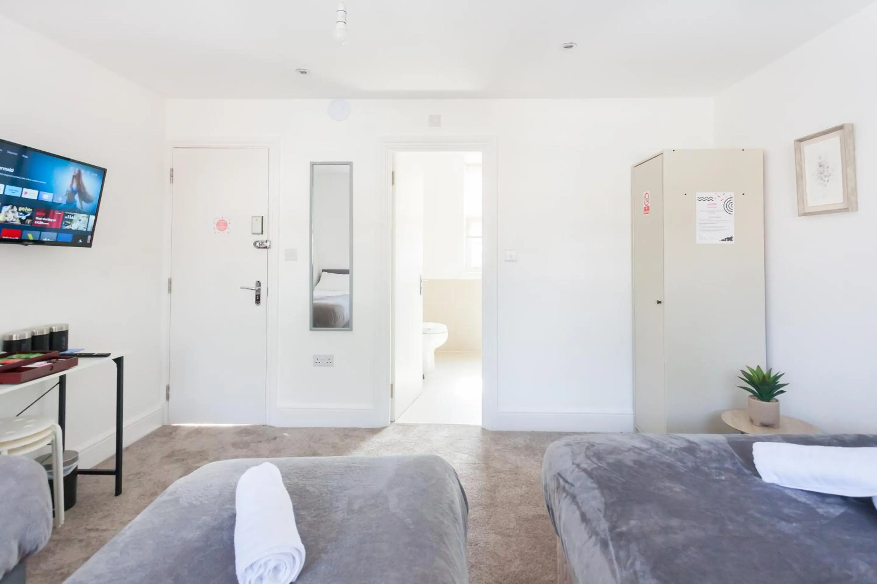 Bedroom in Camden House