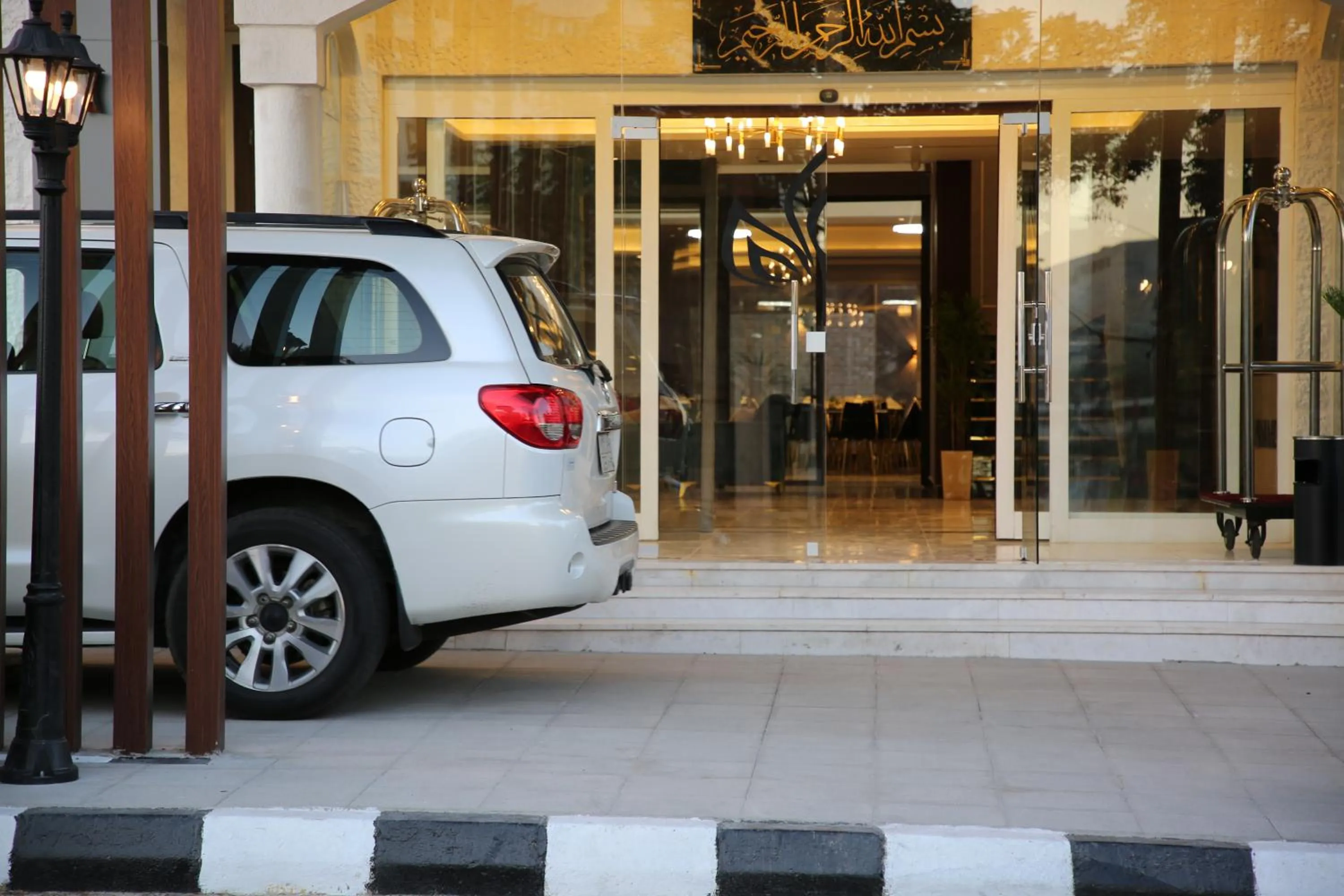 Parking in Kaya Hotel Amman