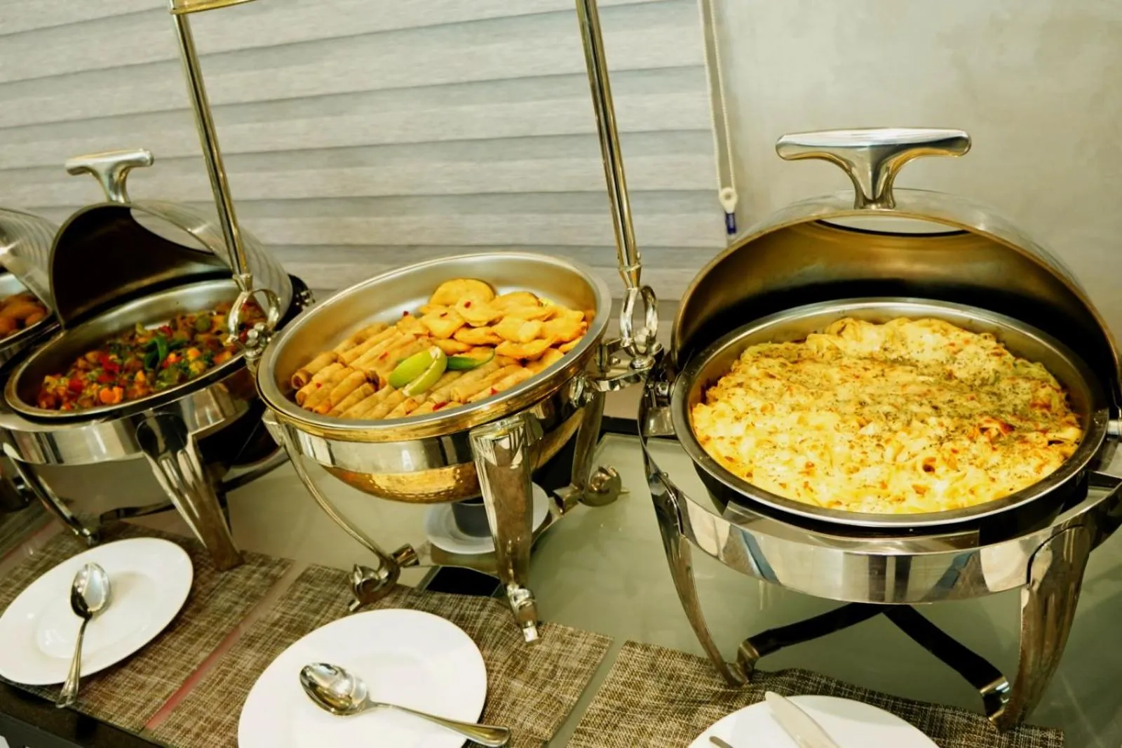 Restaurant/places to eat in Kaya Hotel Amman