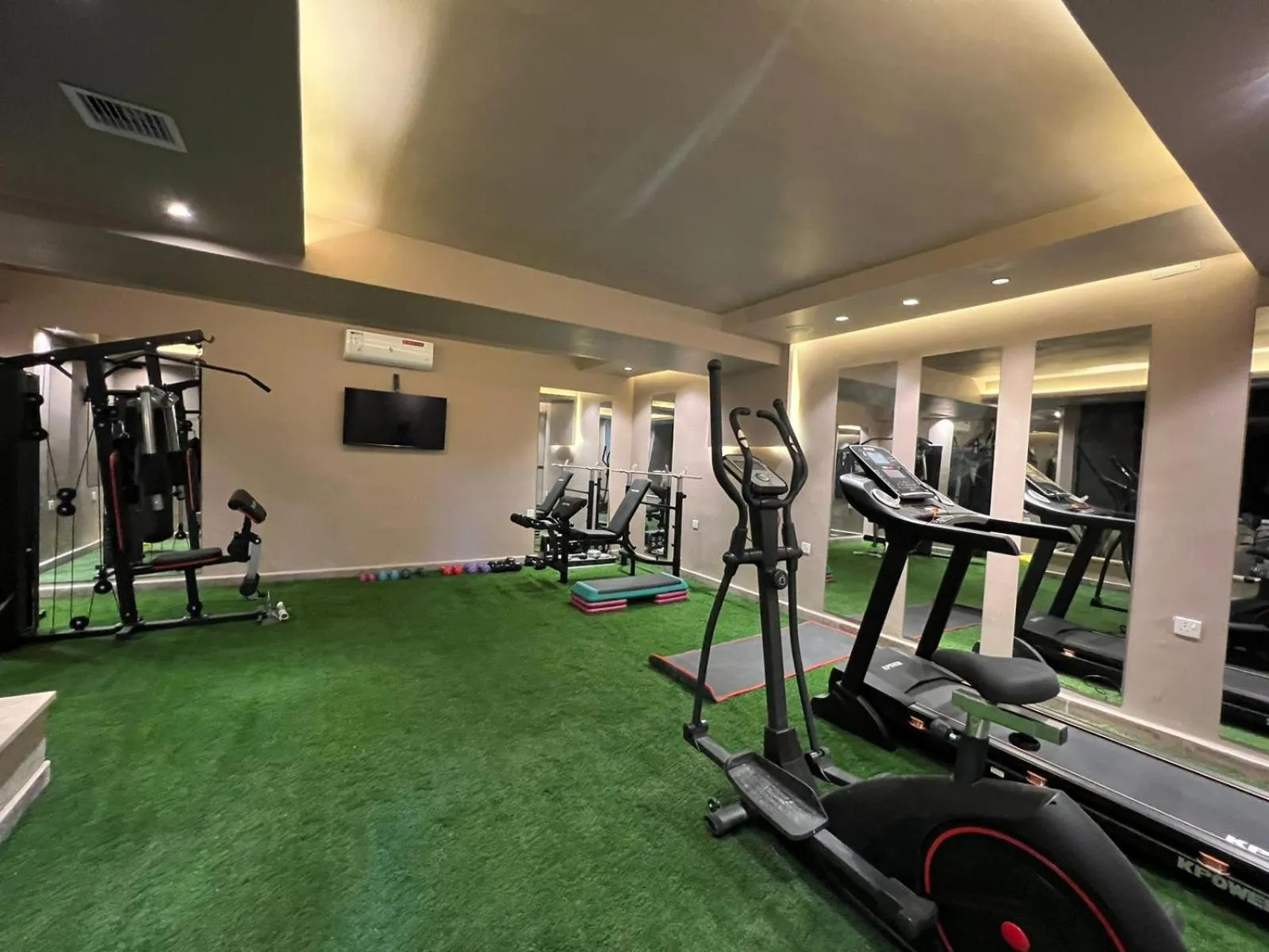 Fitness centre/facilities in Kaya Hotel Amman