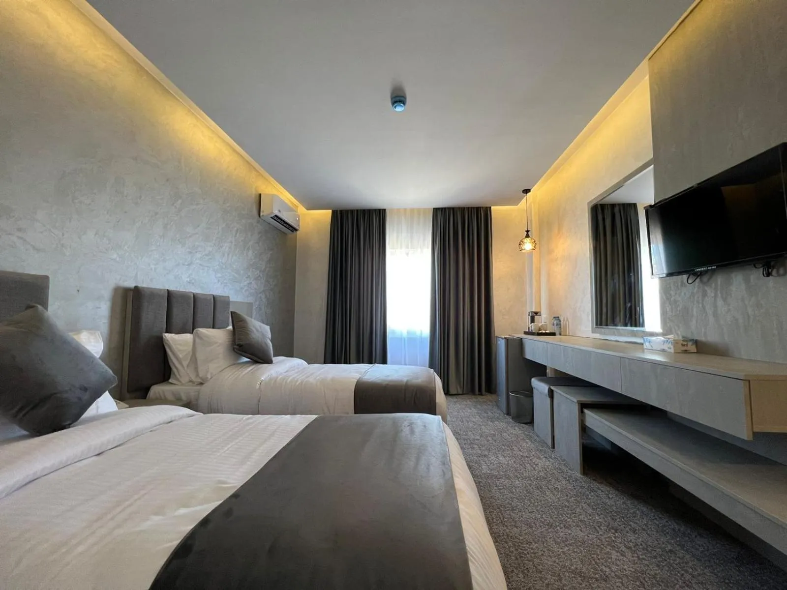 Photo of the whole room, Bed in Kaya Hotel Amman