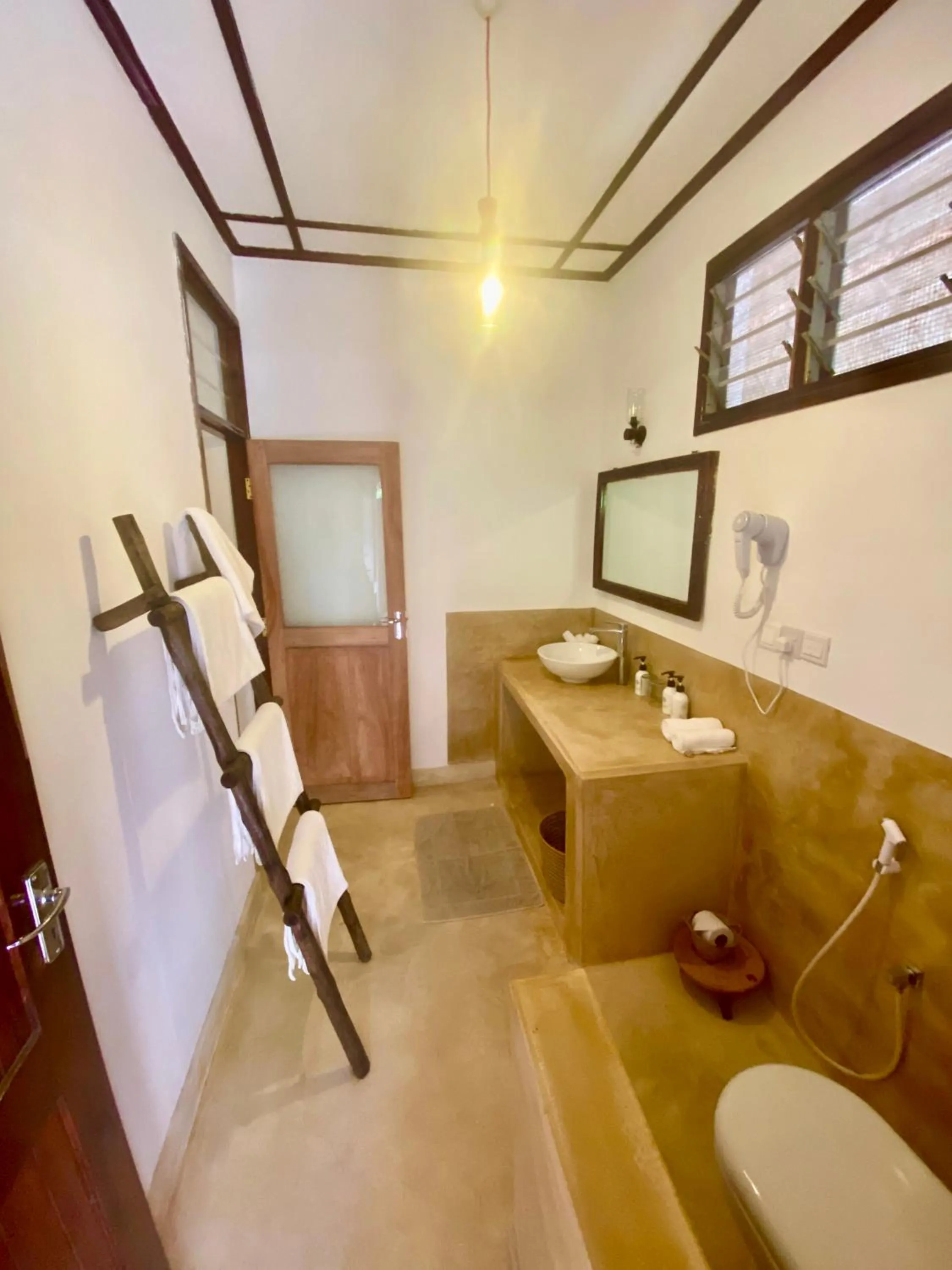 Bathroom in Mangrove Lodge