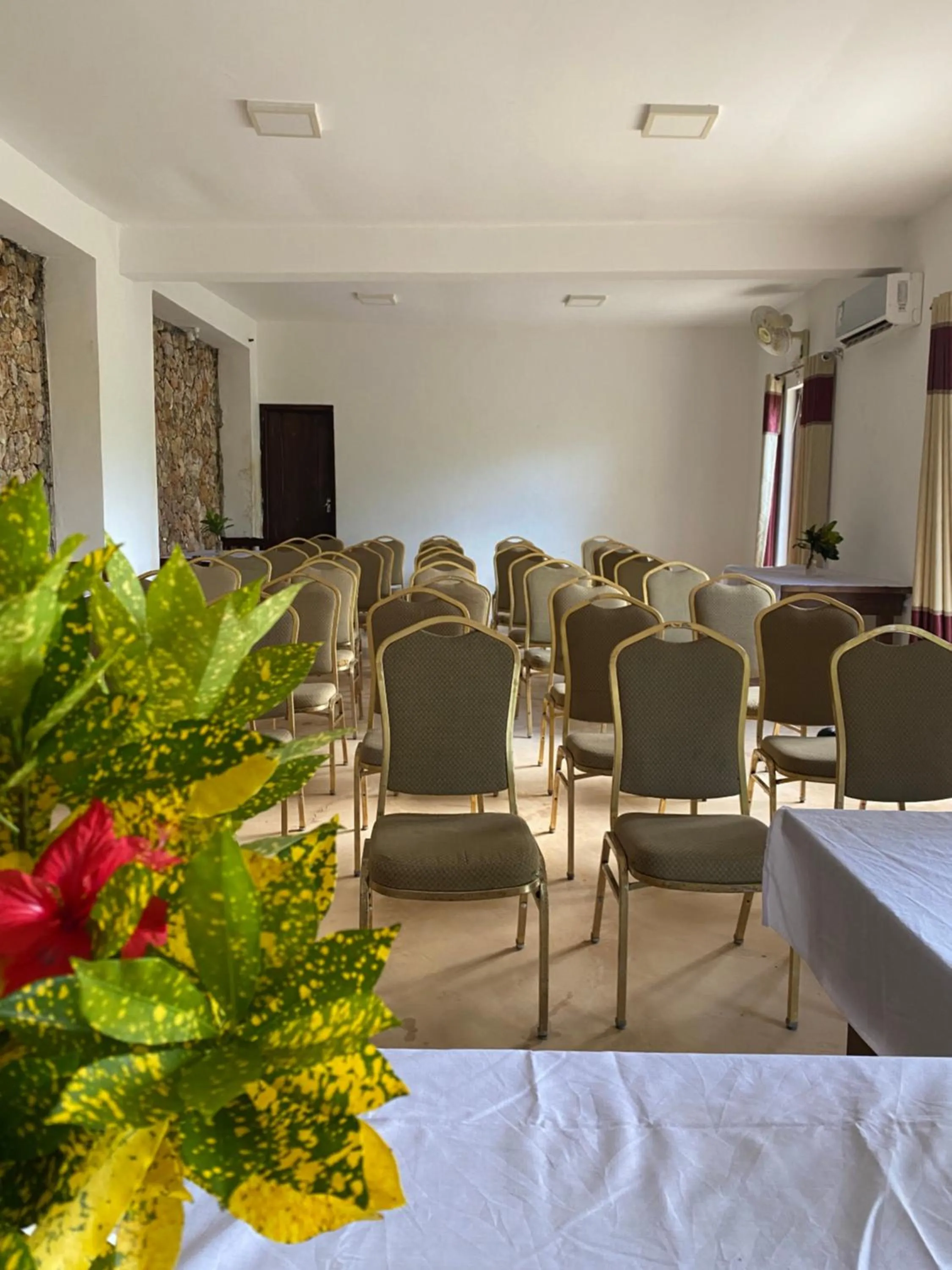 Coffee/tea facilities in Mangrove Lodge