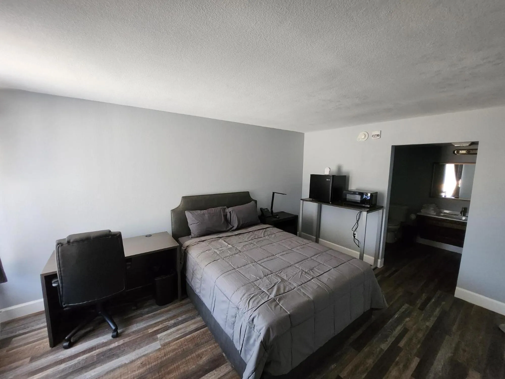 Bedroom, Bed in Heritage Place Hotel