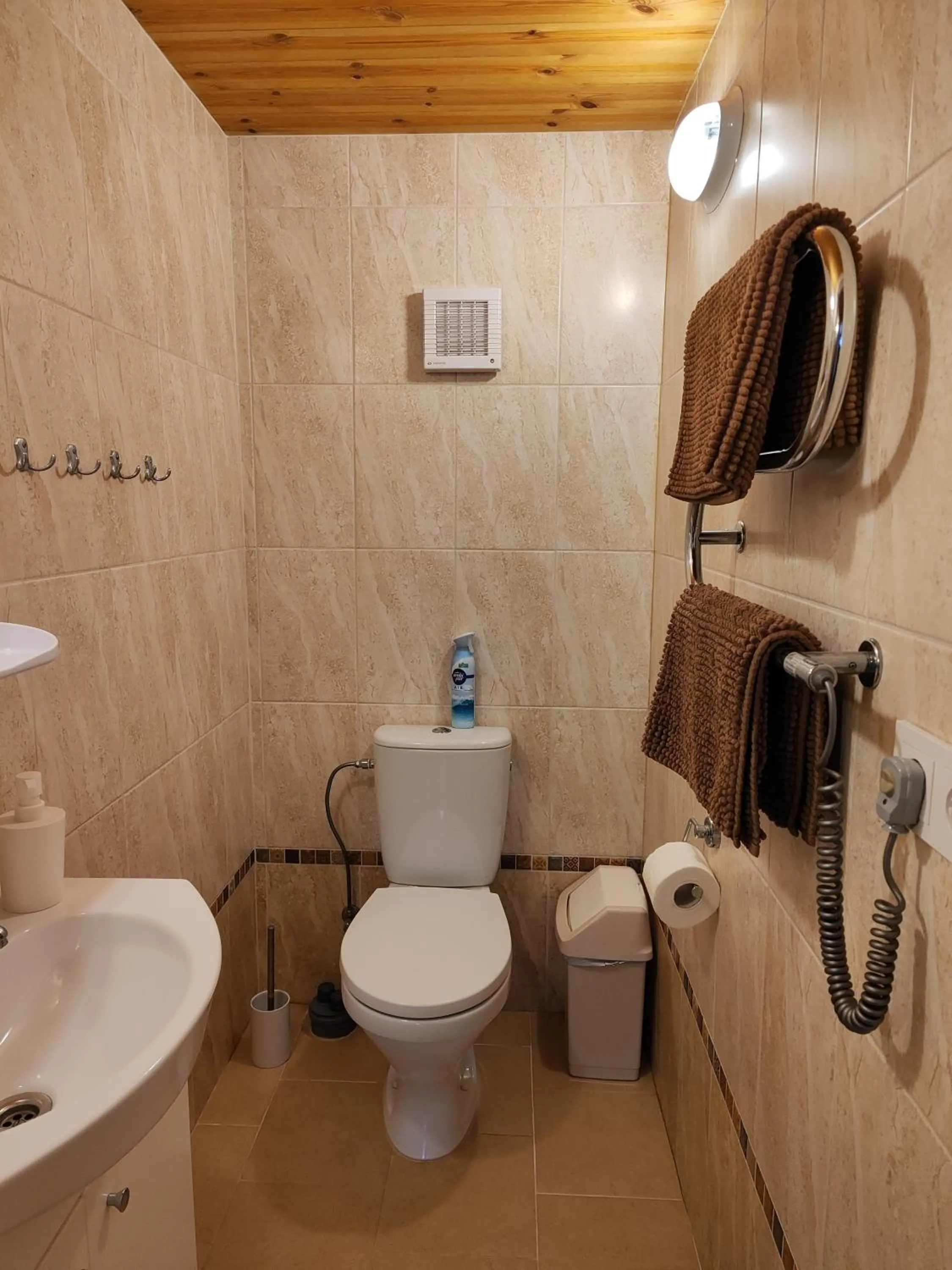 Toilet in Kontininku Namelis