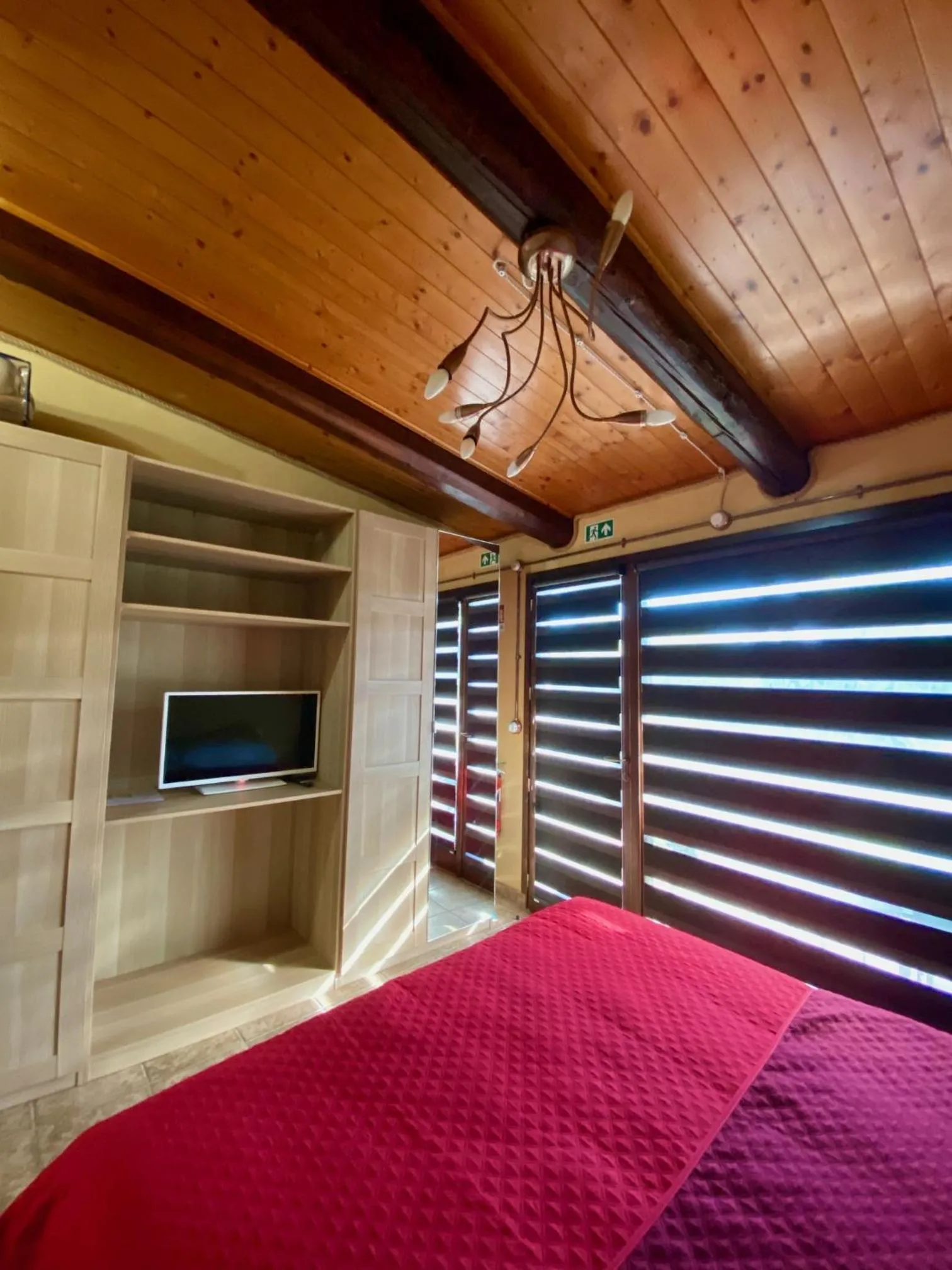 TV and multimedia, Bed in Residence delle Rose