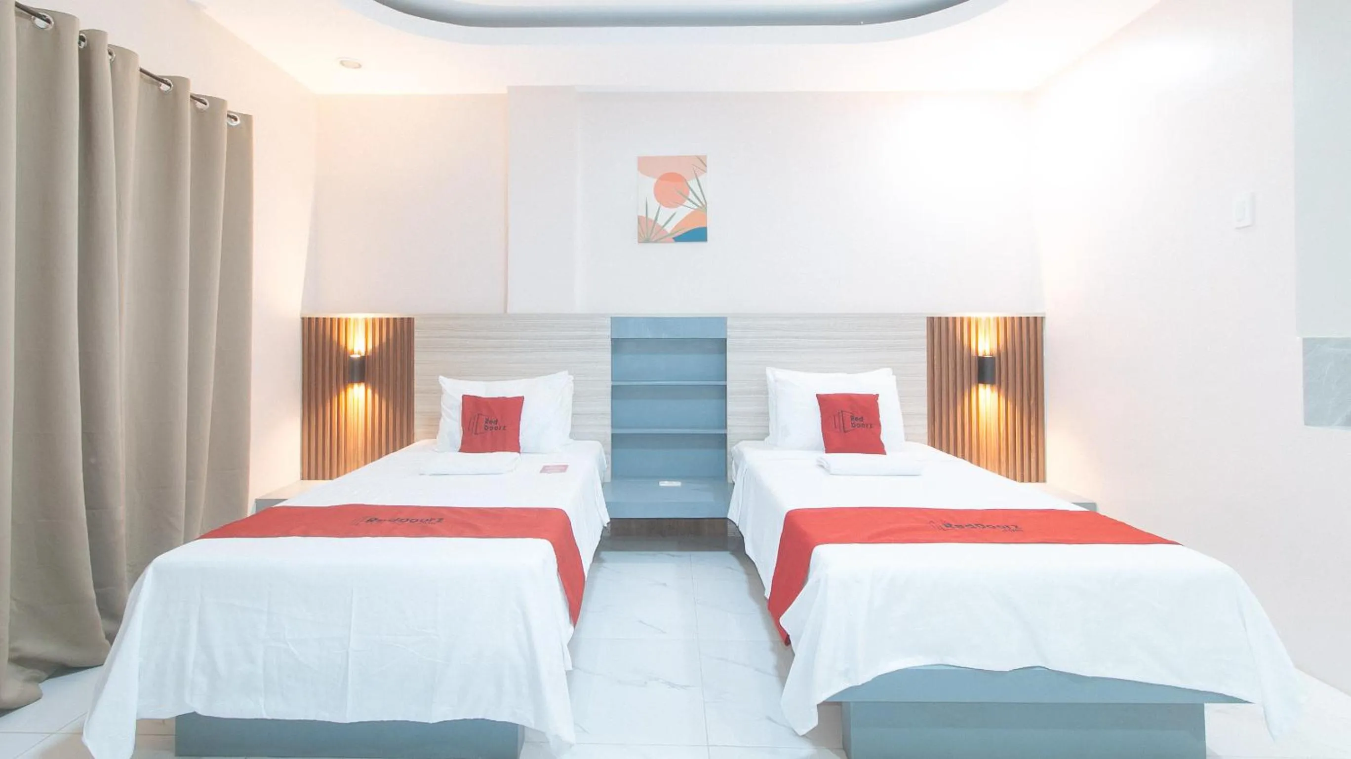 Bed in RedDoorz at Happy Stay Apartelle