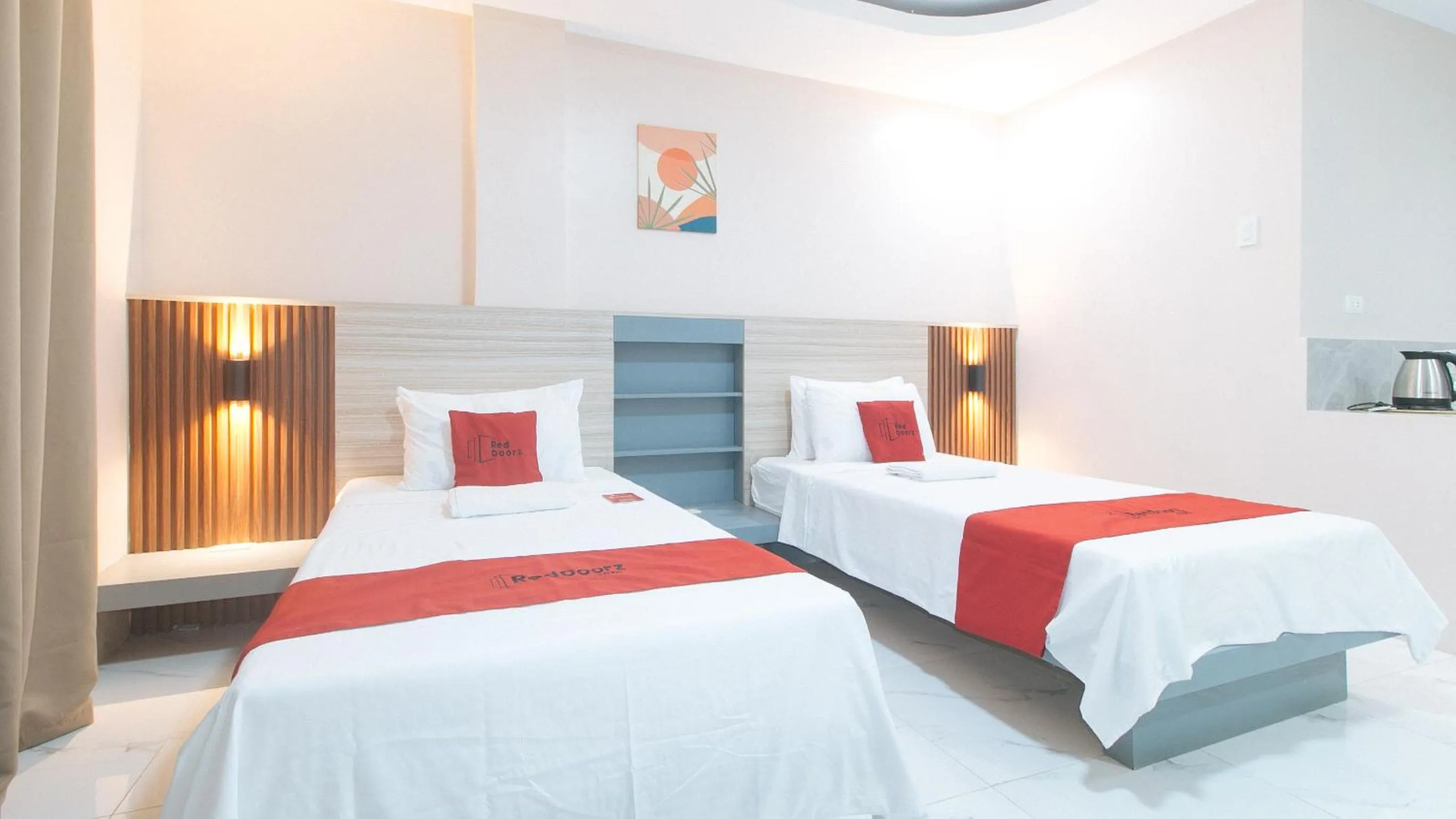Bed in RedDoorz at Happy Stay Apartelle