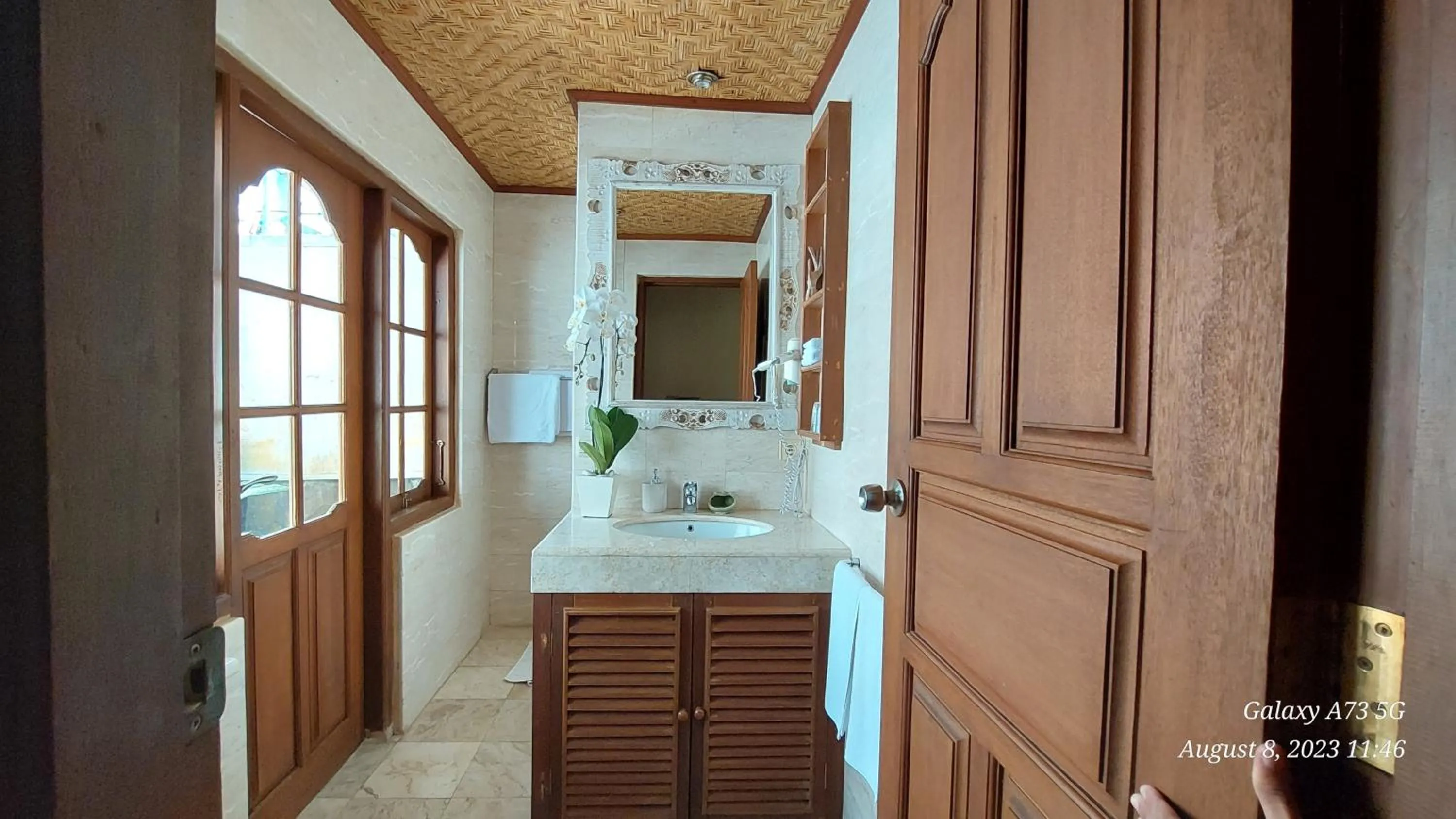 Bathroom in Nusa Indah Candidasa