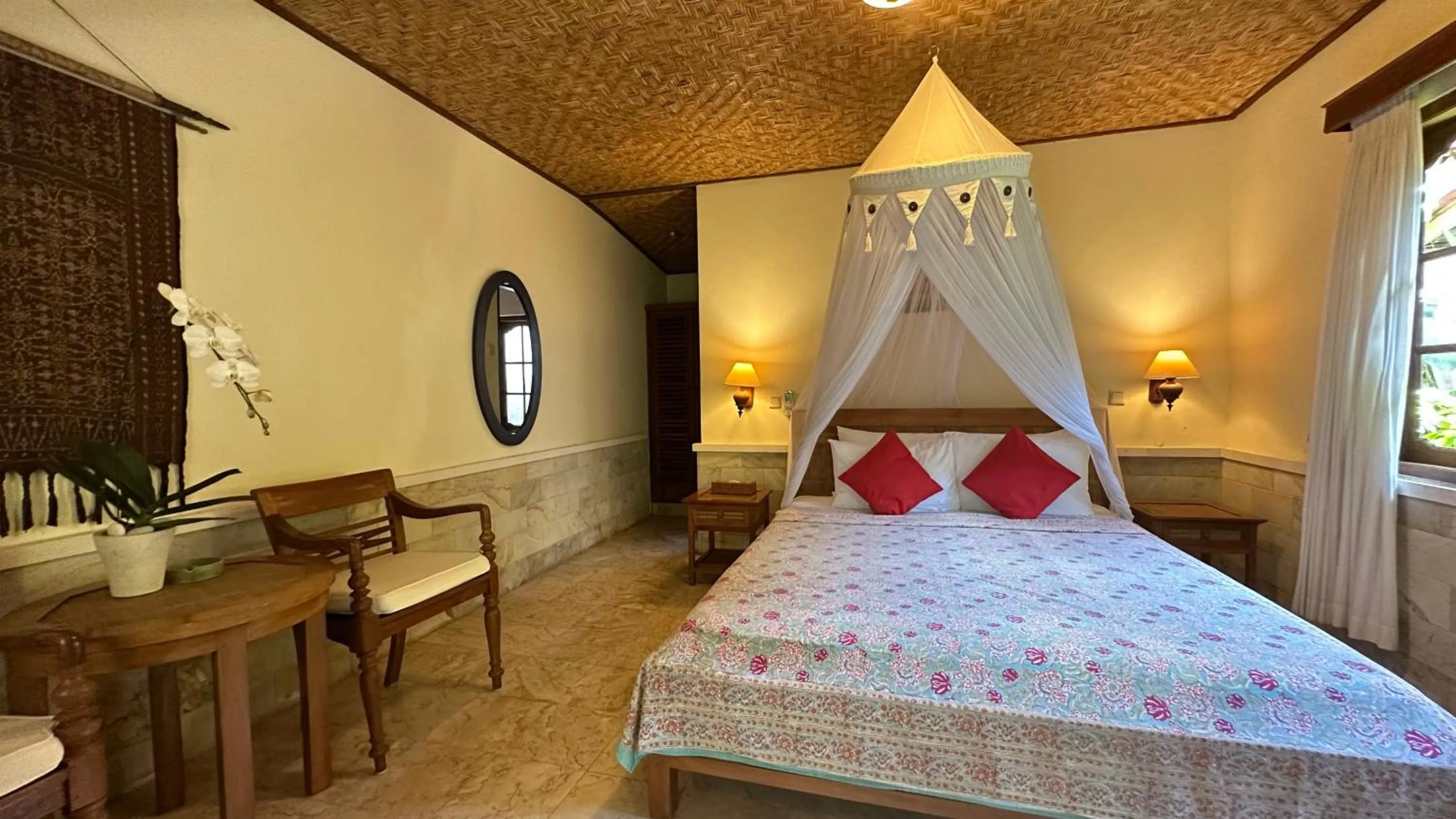 Bed in Nusa Indah Candidasa