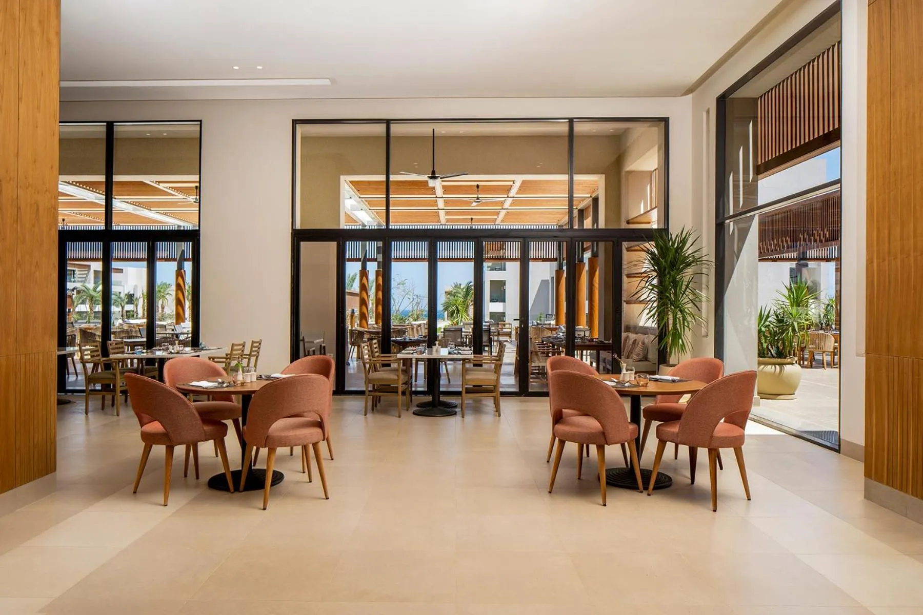 Restaurant/places to eat in JAZ Elite Amara