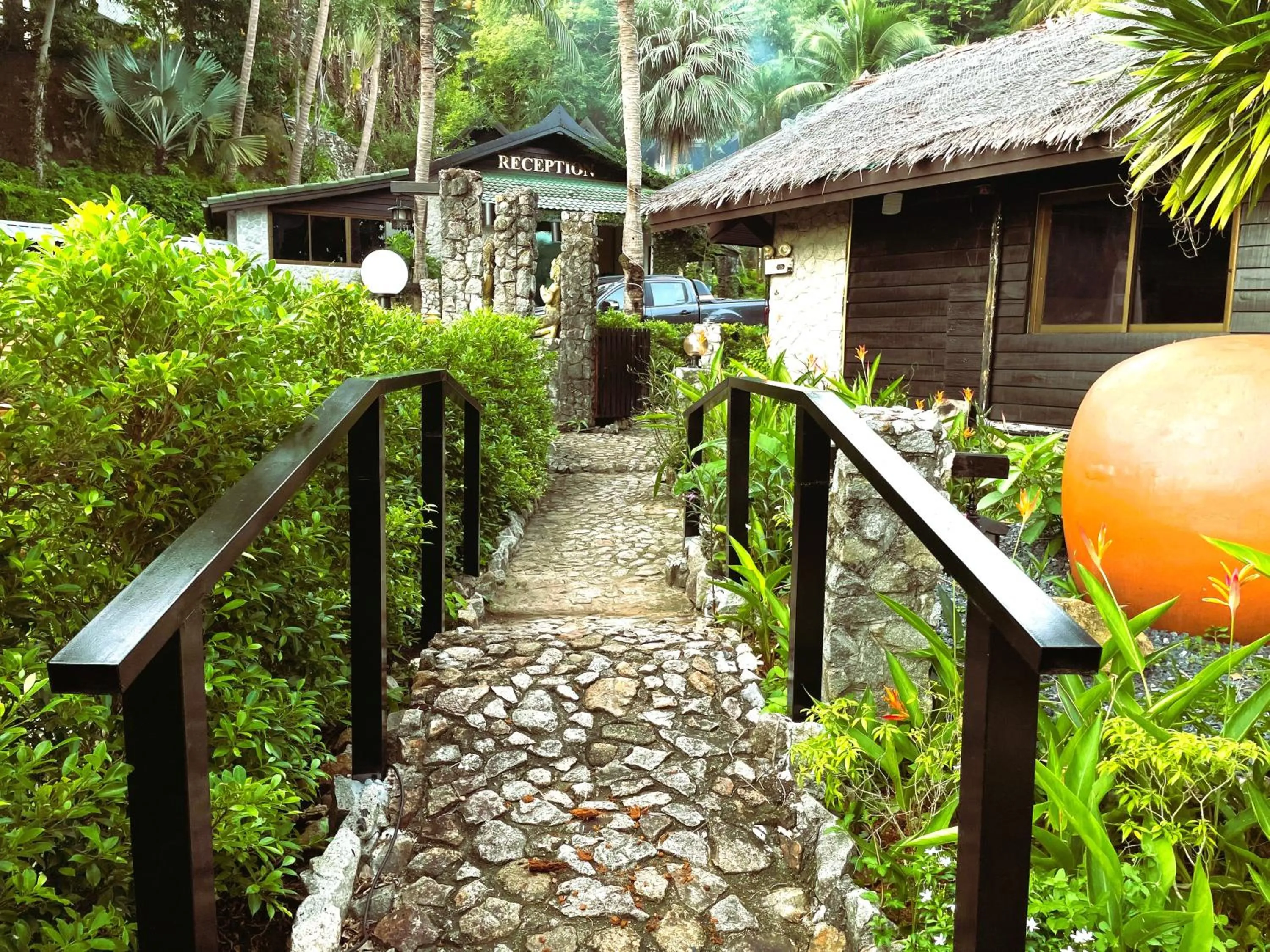 Boomerang Village Resort Kata