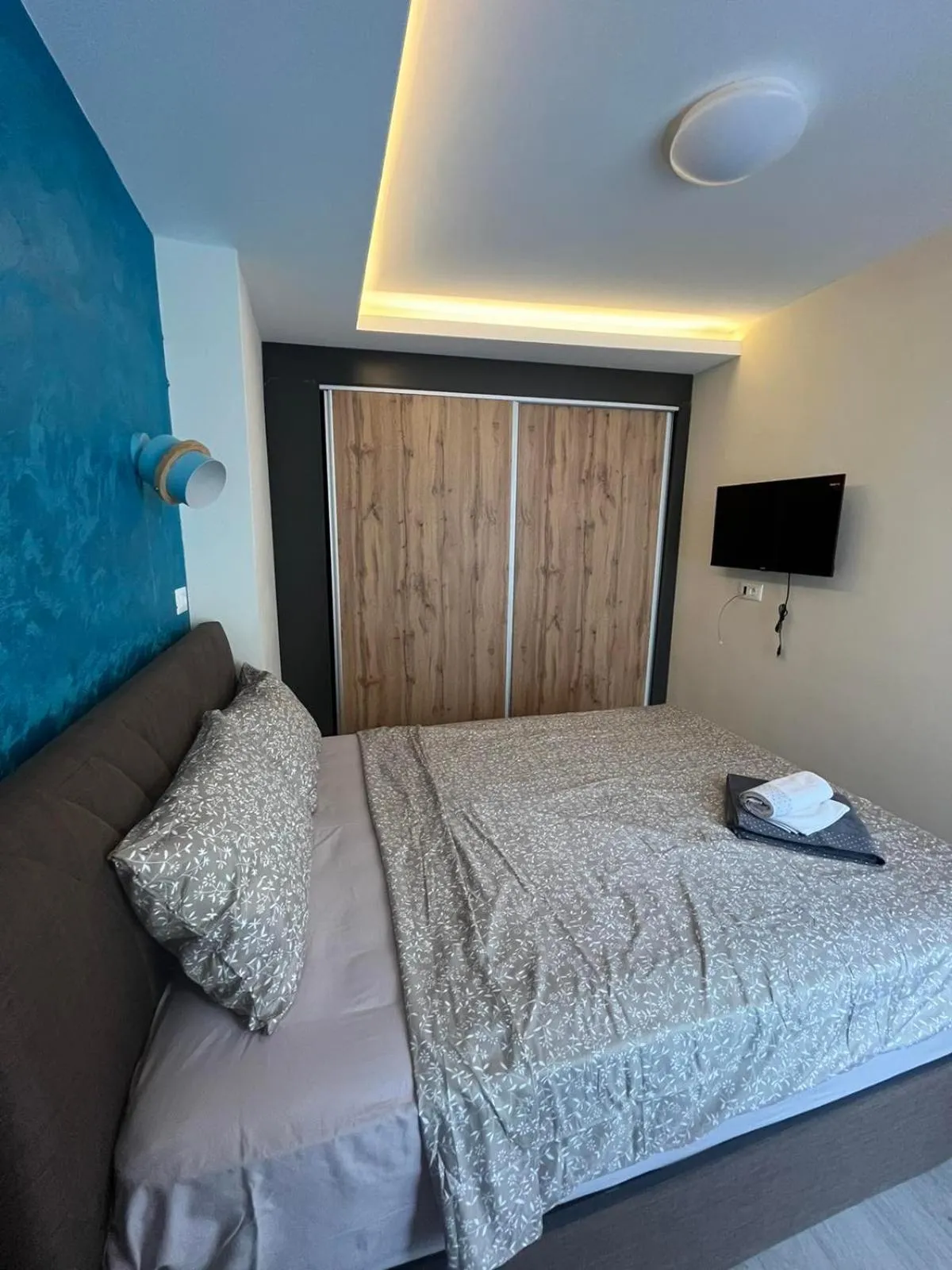 Bed in Square Vanilla Boutique Apart-Hotel