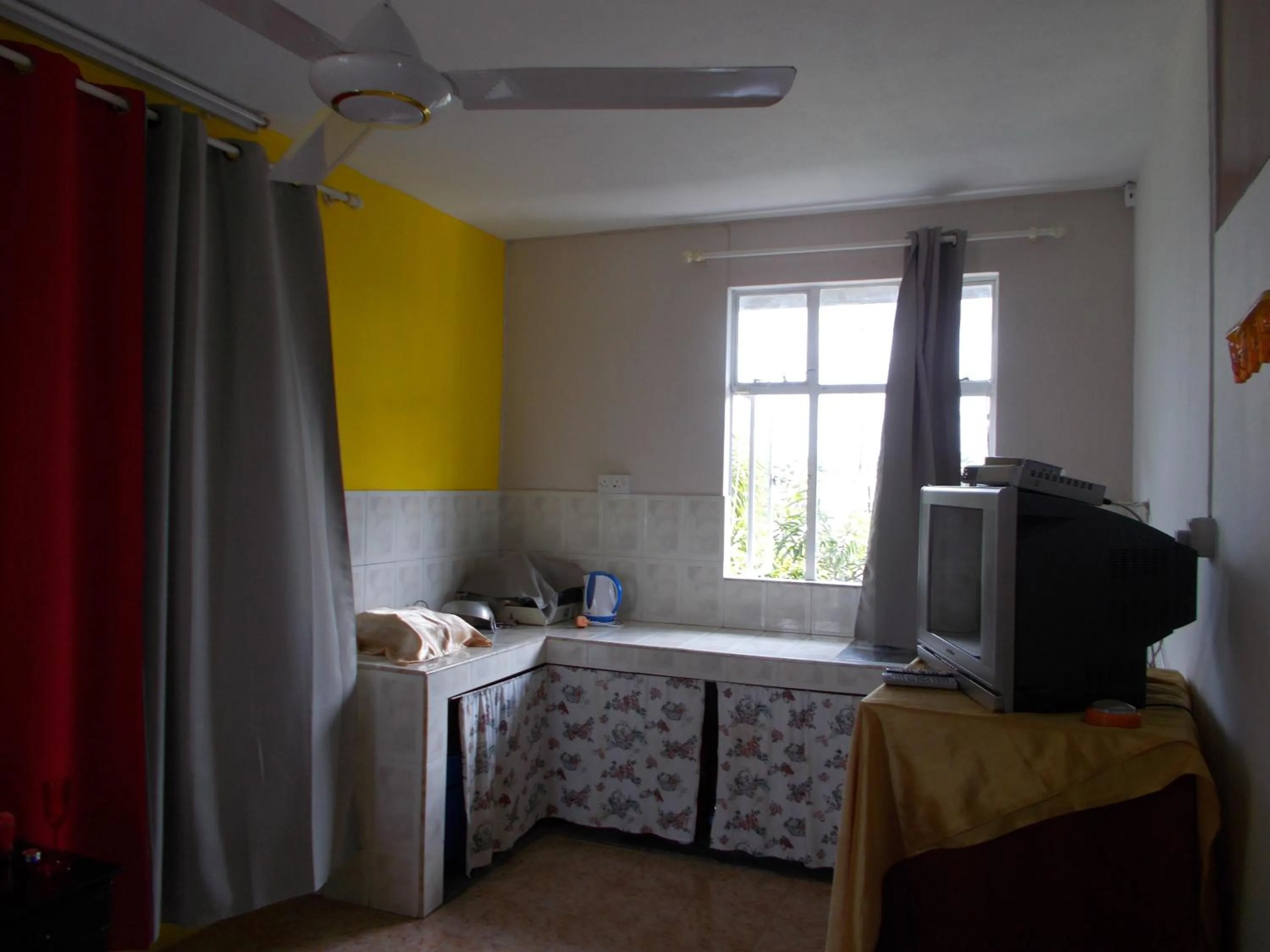 Area and facilities, Bed in Residence Les Bambous