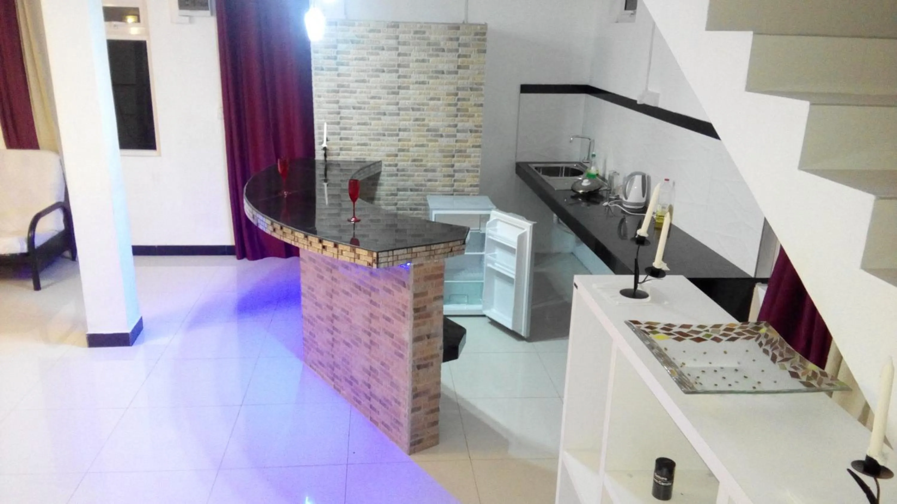 Other in Residence Les Bambous