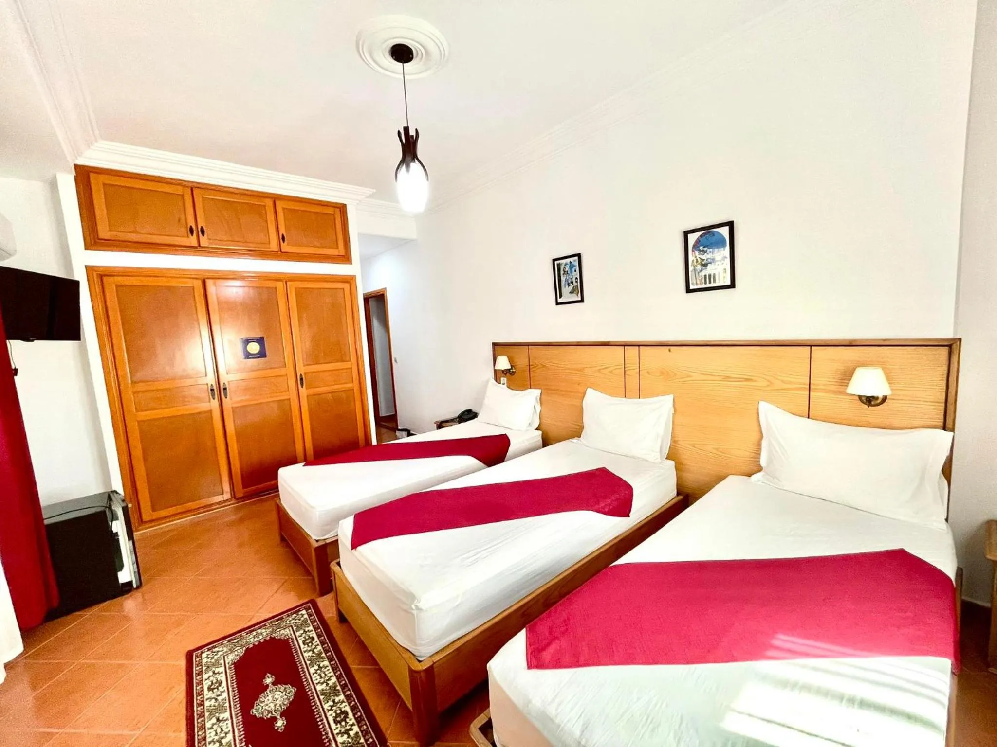 Standard Triple Room in Sary's Hotel