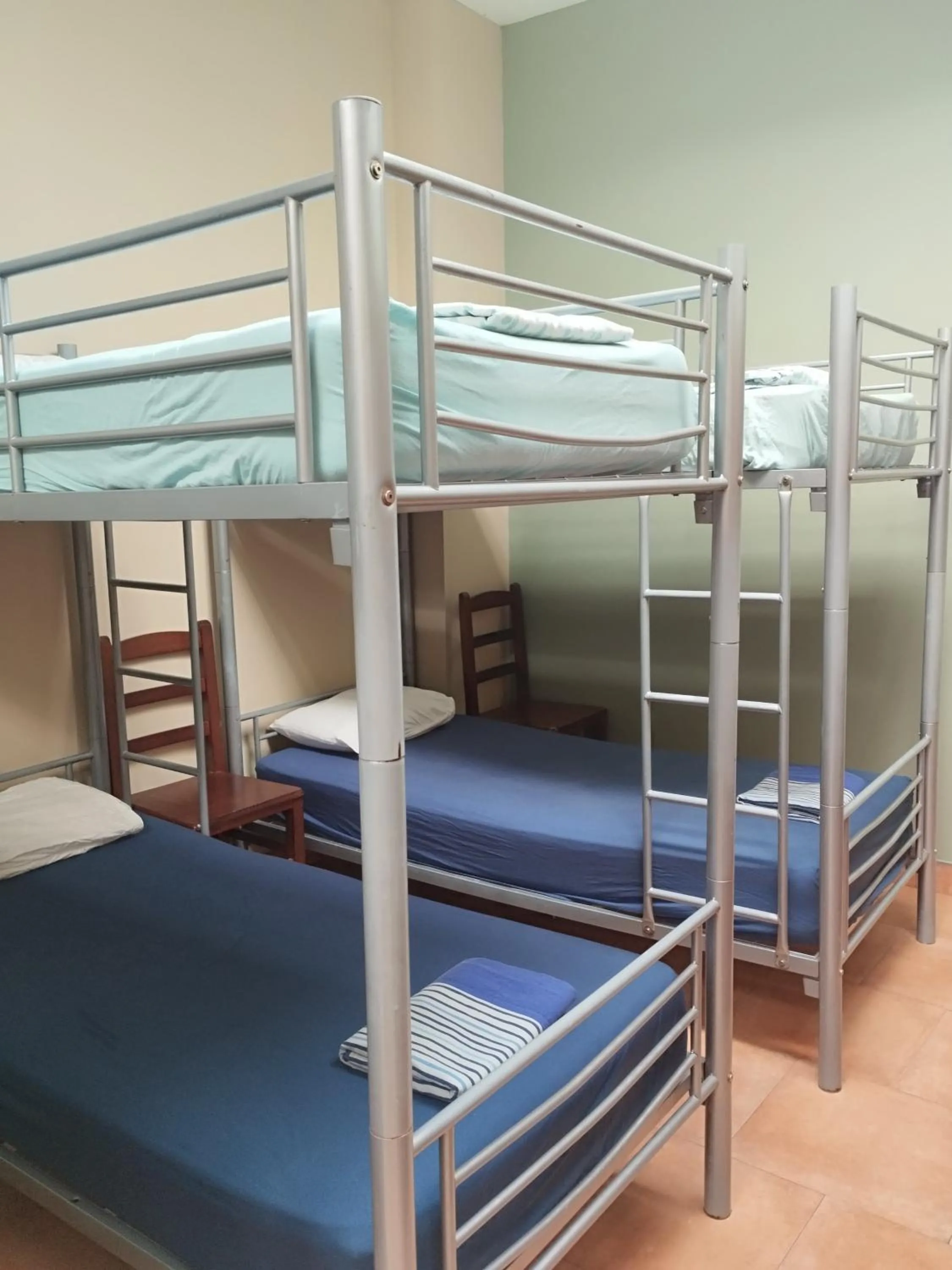 Bed in 12-Bed Dormitory Room in Albergue Kortarixar