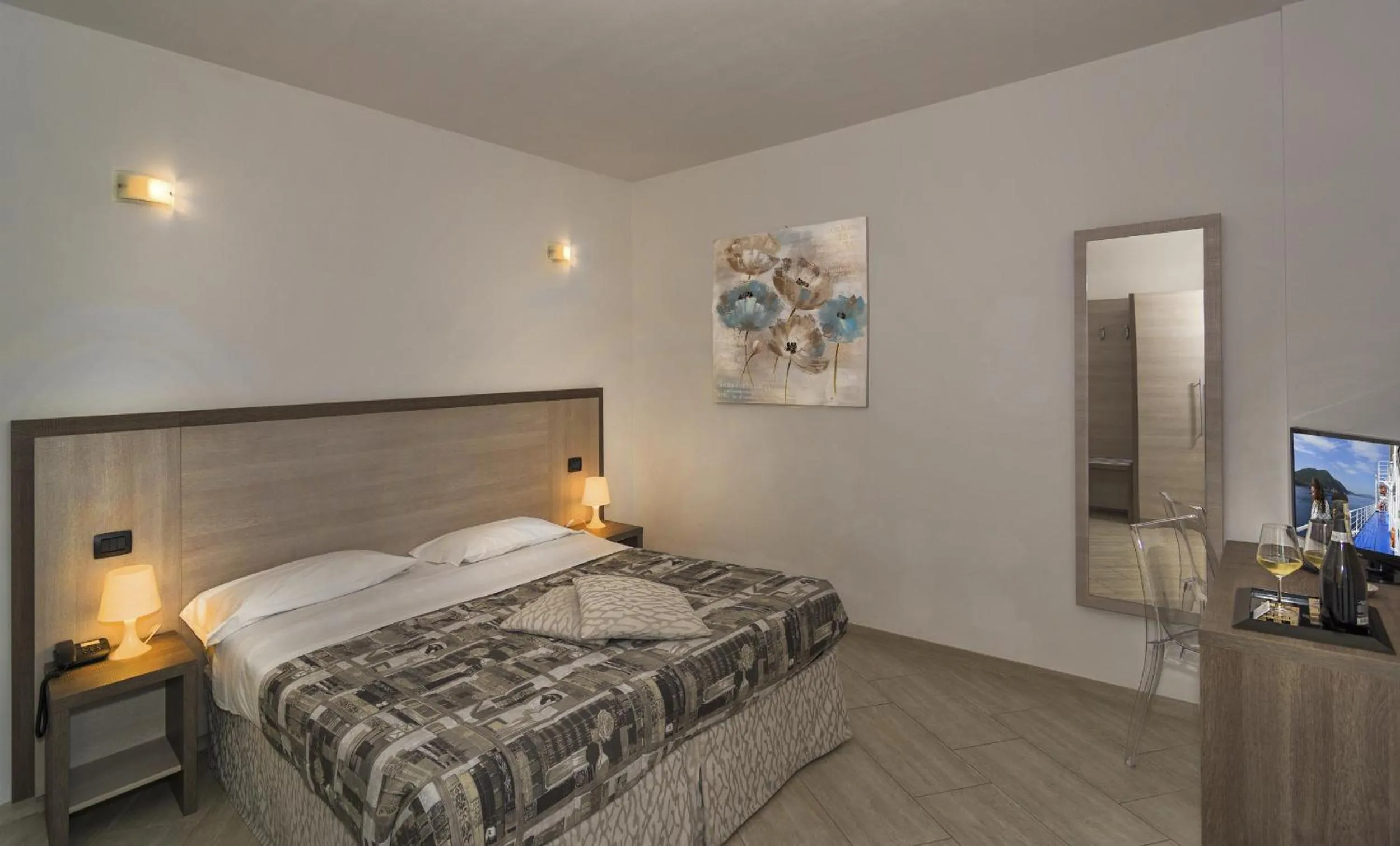 Bed in Hotel Lido Inn