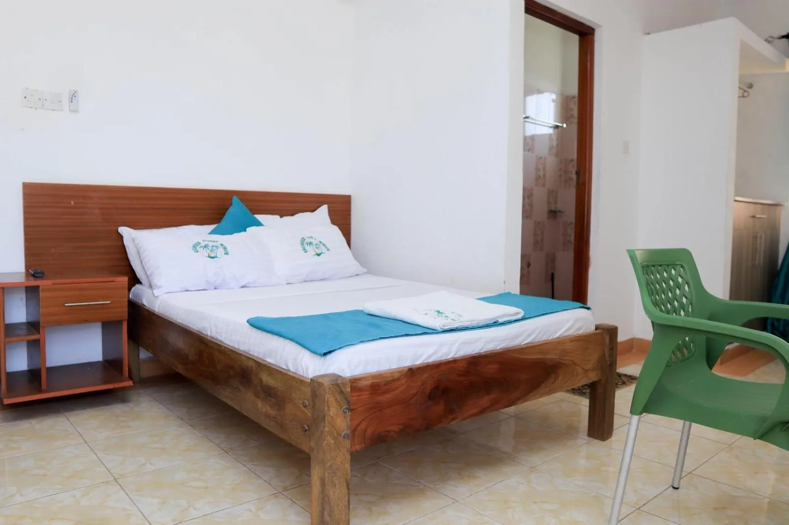 Bed in Greenyard Resort Mtwapa