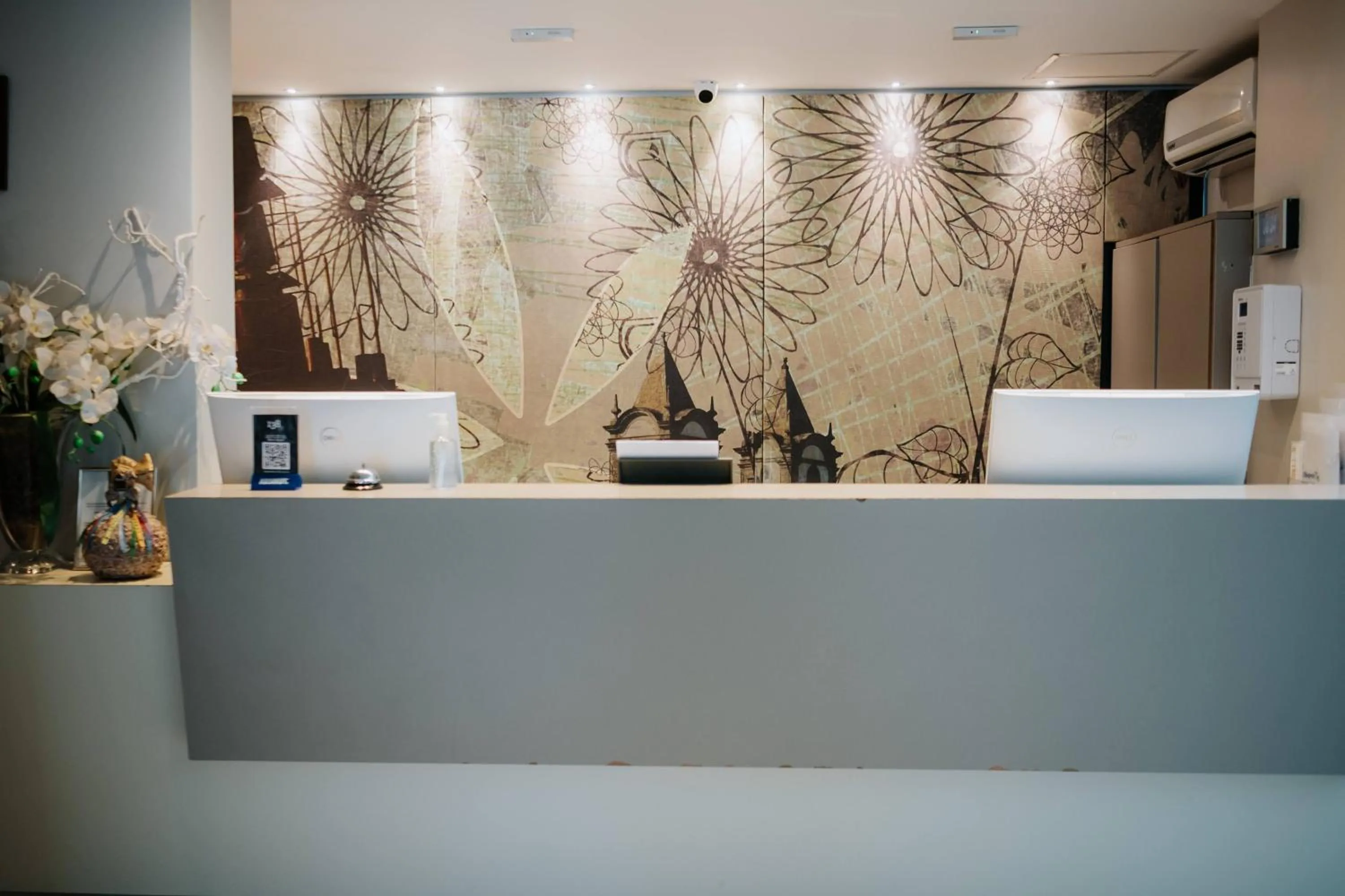 Lobby or reception in The Hotel