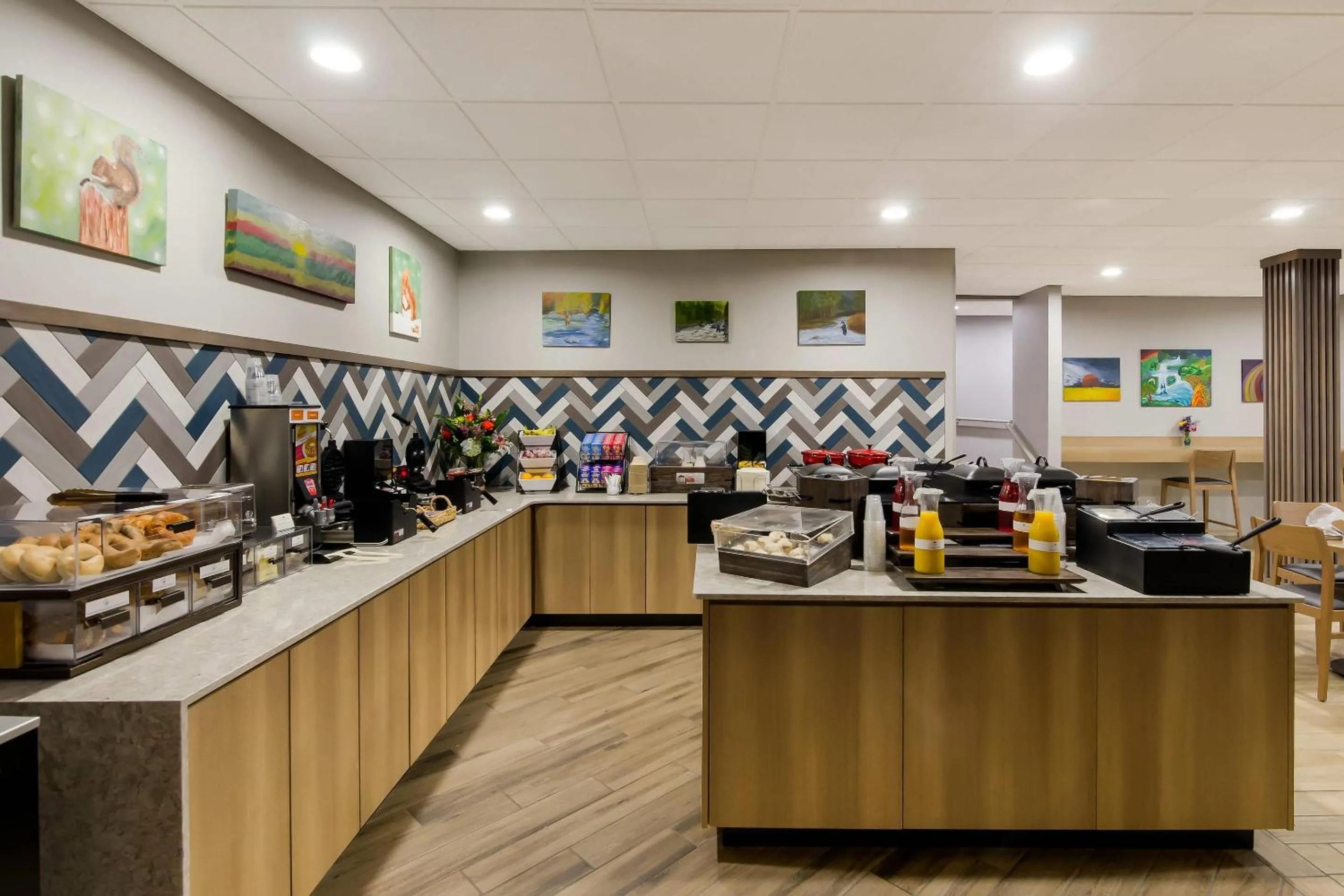 Breakfast in Graystone Lodge, an Ascend Collection Hotel