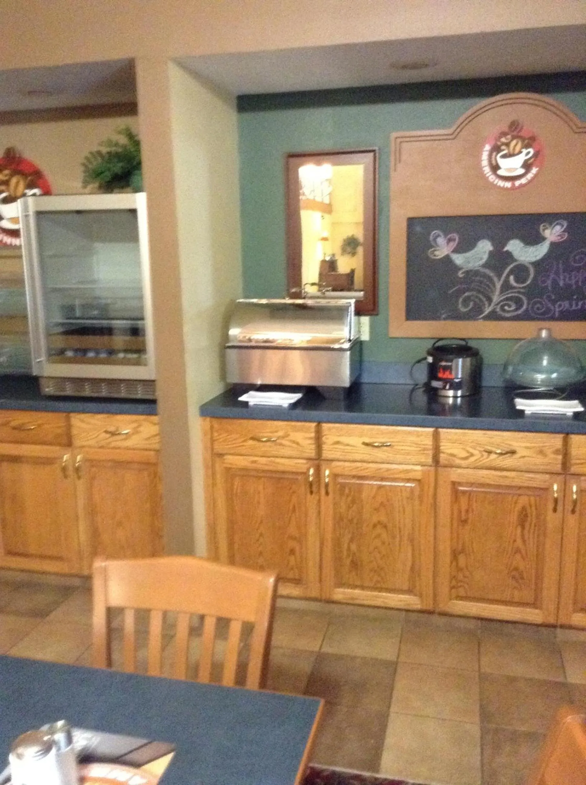 Lobby or reception in AmericInn by Wyndham Republic