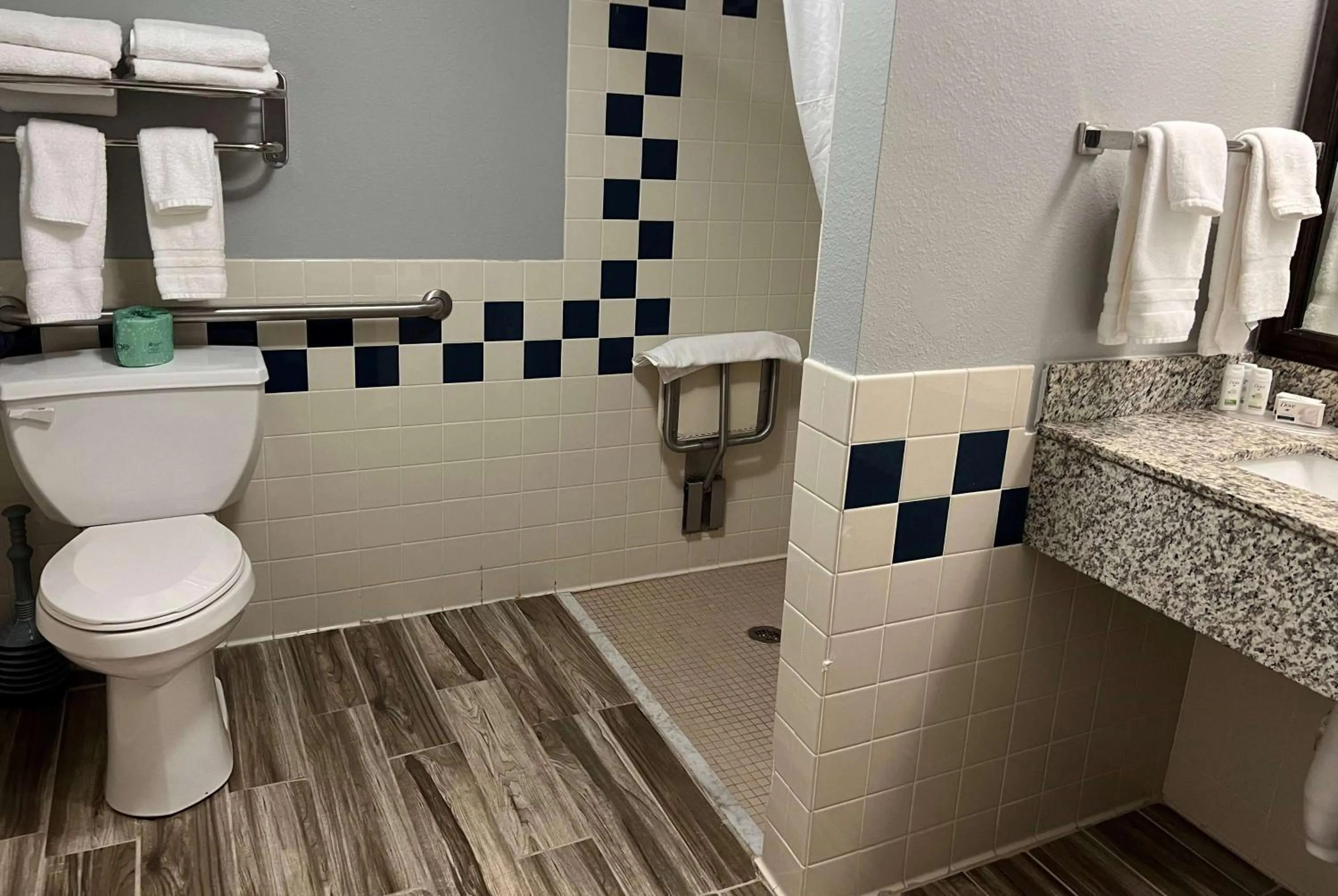 Photo of the whole room in AmericInn by Wyndham Republic