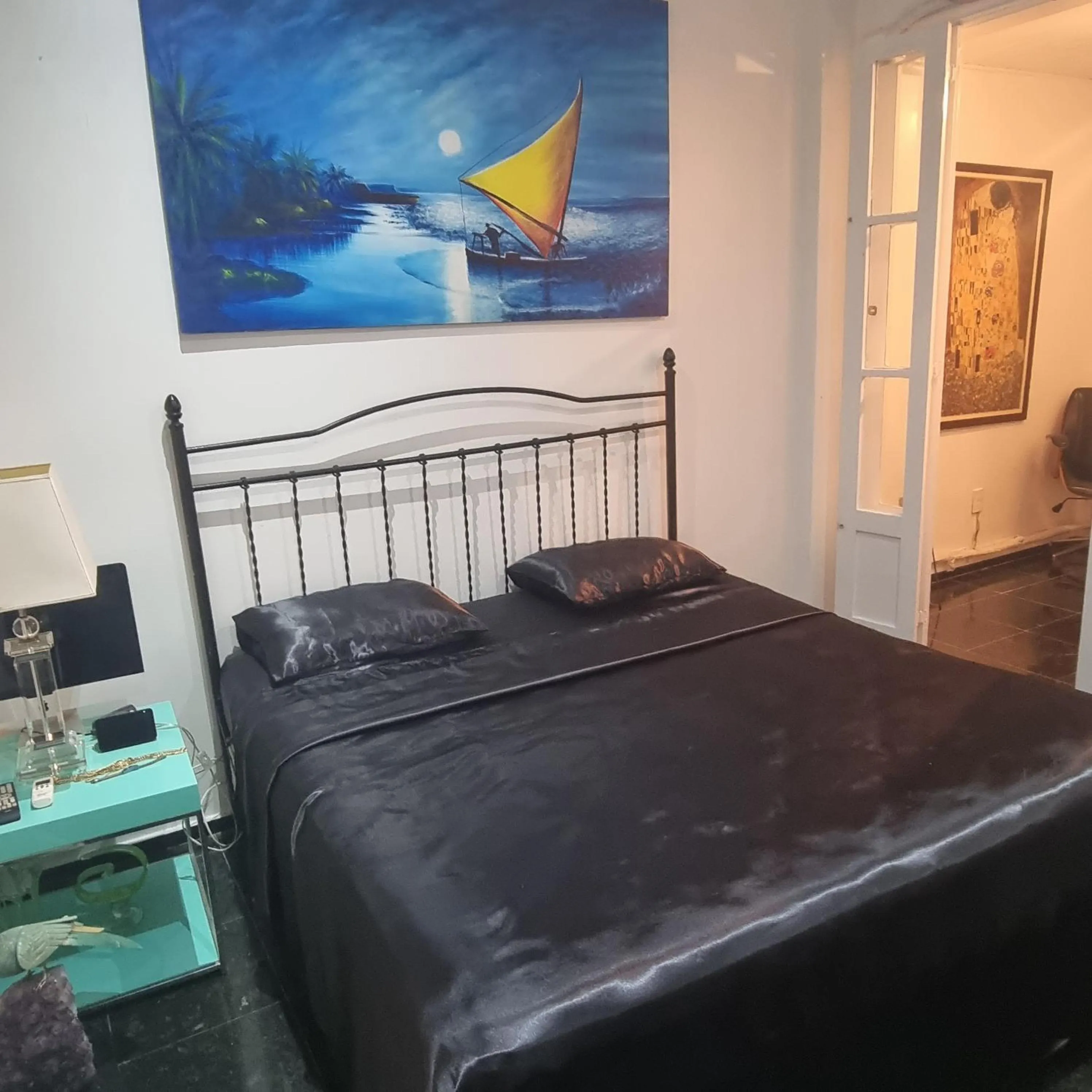 Bed in The best Copacabana Luxury Design 3 Bedroom room 3 bathroom 85 inch cinema tv top location