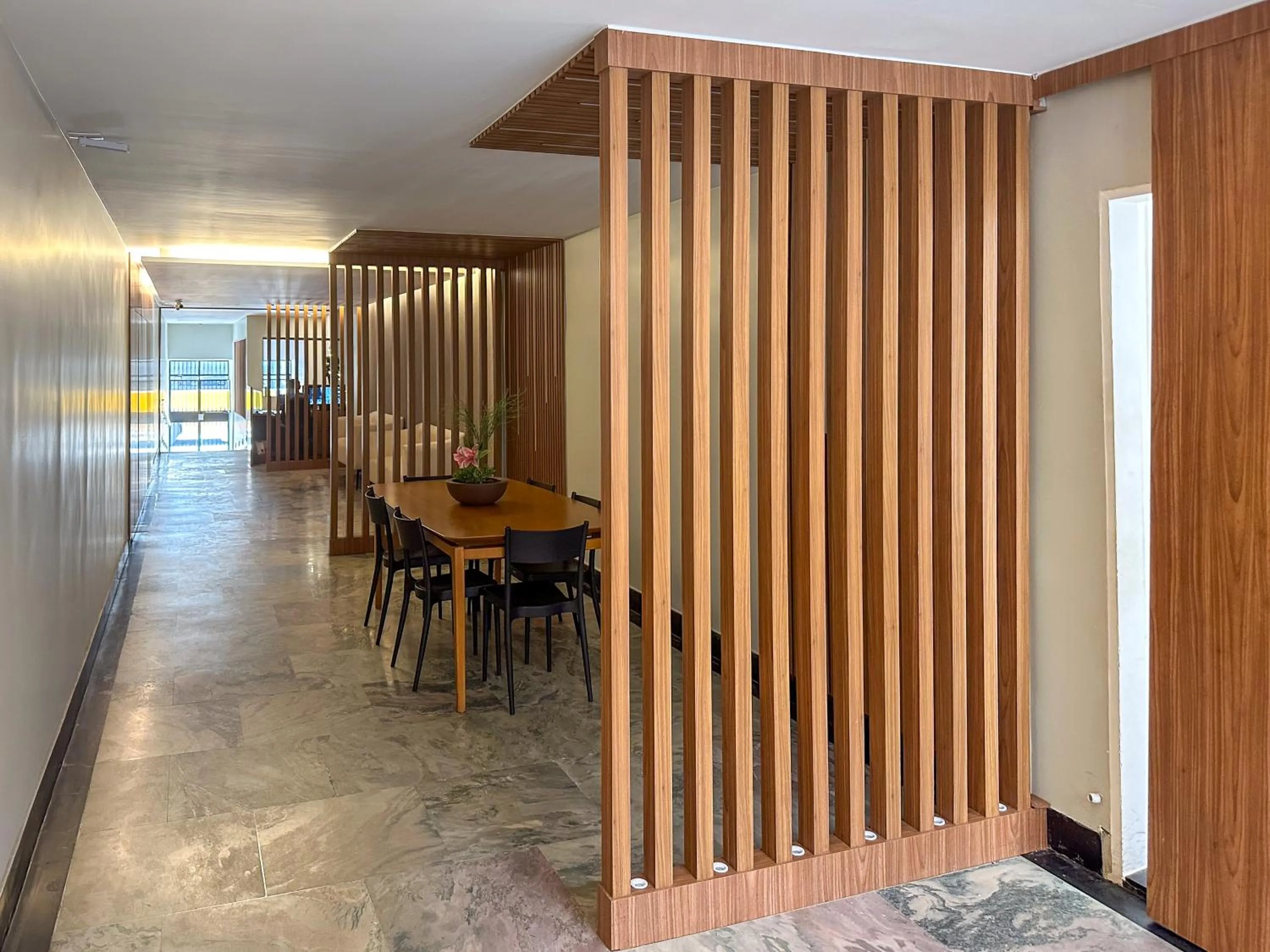 The best Copacabana Luxury Design 3 Bedroom room 3 bathroom 85 inch cinema tv top location