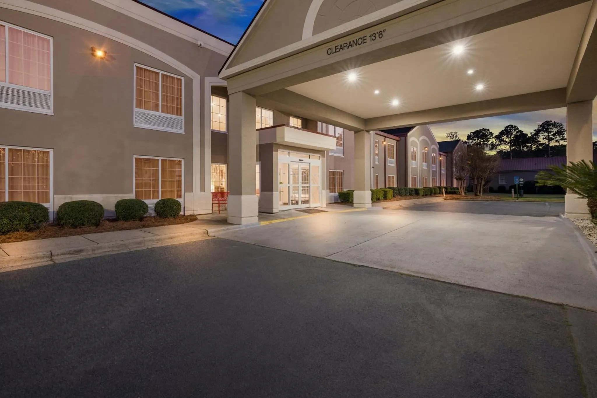 Property building in Red Roof Inn & Suites Albany, GA