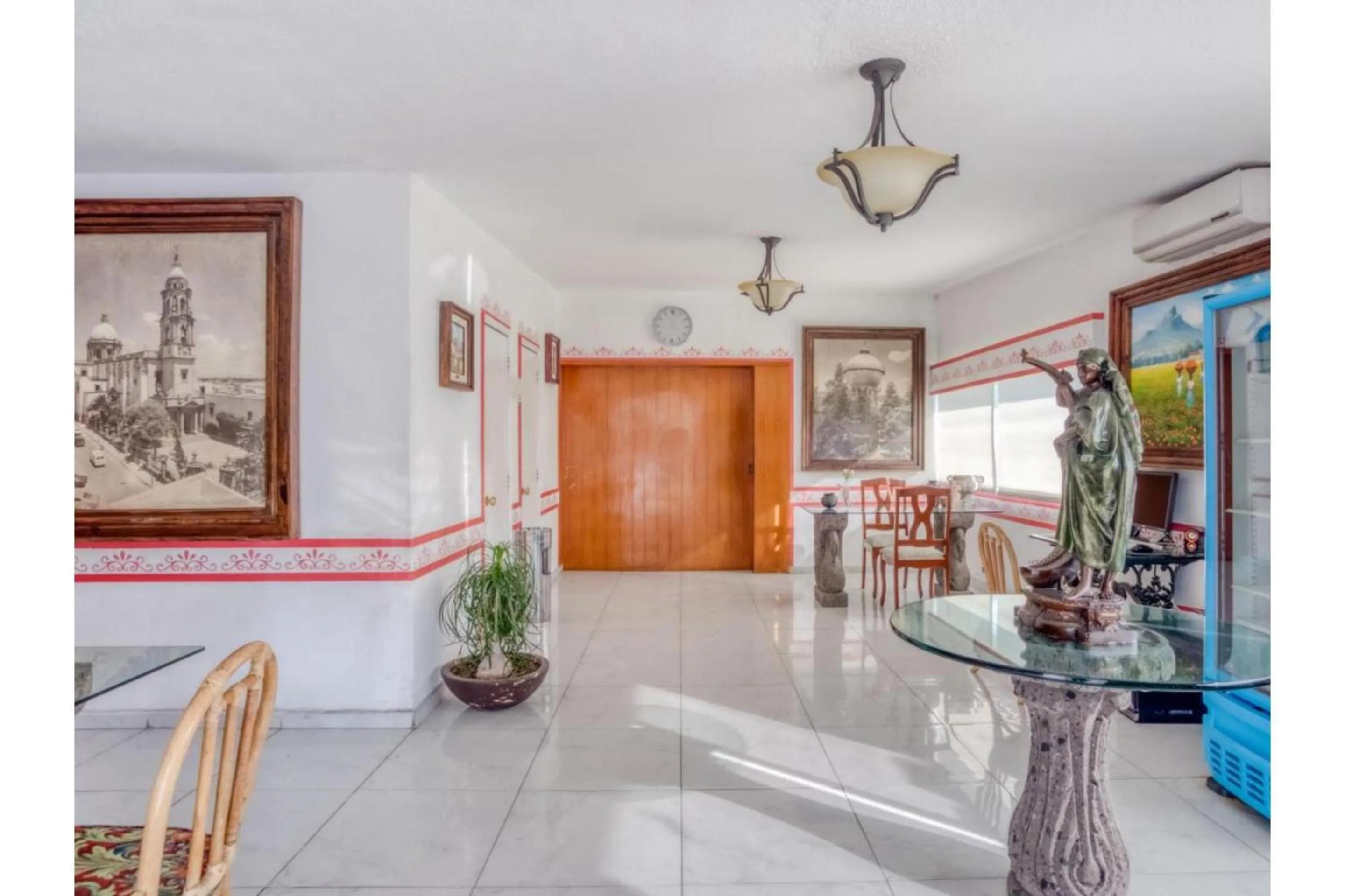 Lobby or reception in Capital O Gran Hotel Campestre