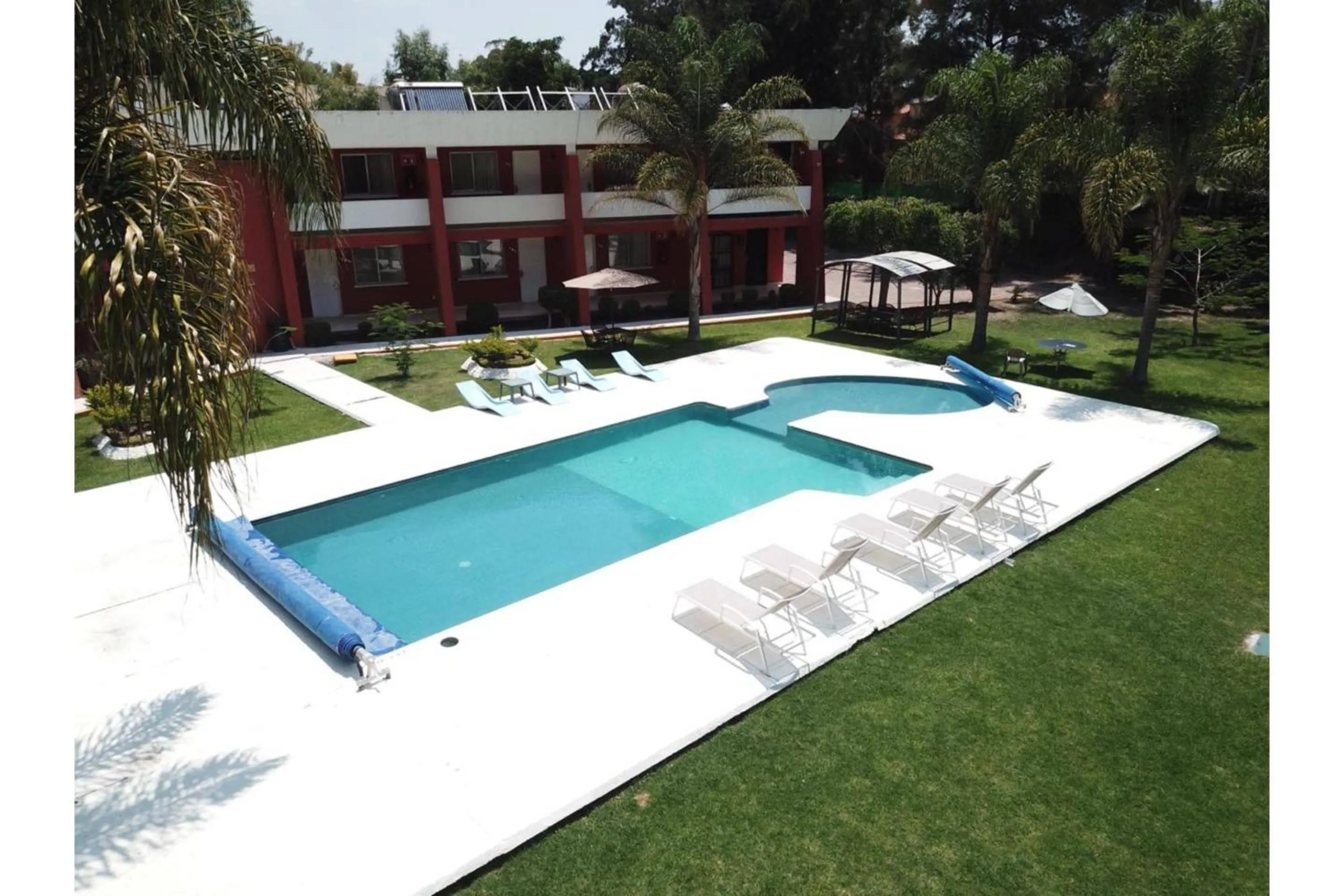 Swimming pool in Capital O Gran Hotel Campestre