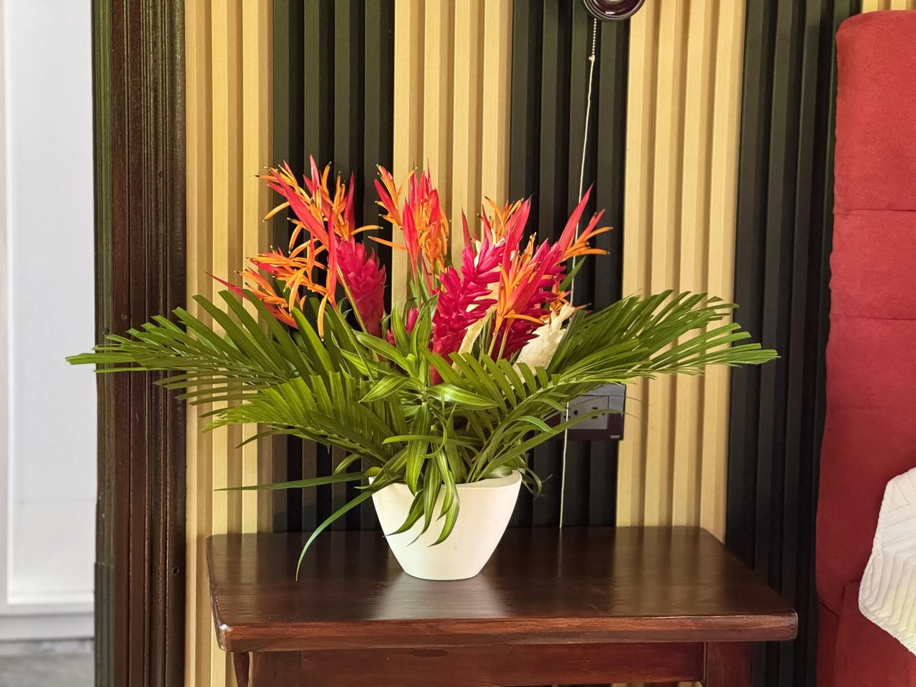 Bedroom in Hotel Heliconias Nature Inn & Hot Springs