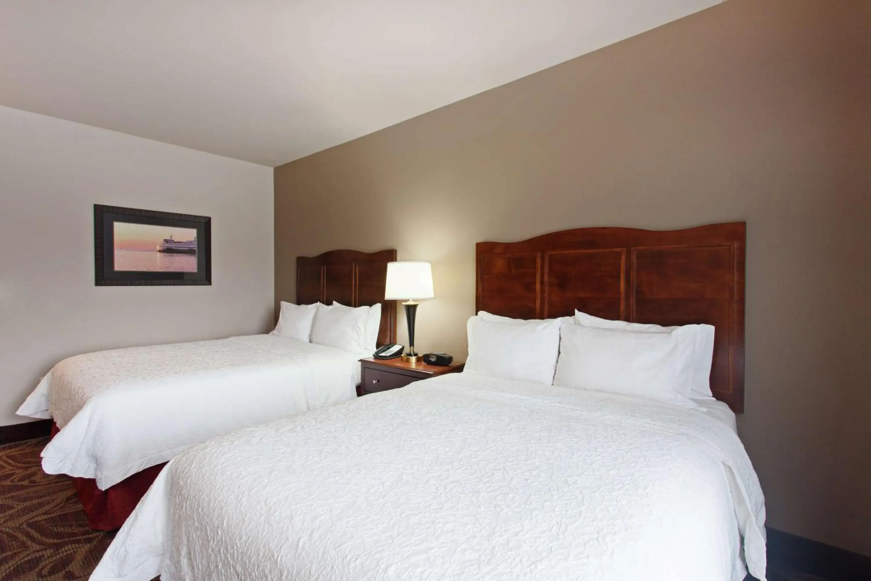 Bed in Hampton Inn Seattle/Everett Downtown Bed in Hampton Inn Seattle/Everett Downtown