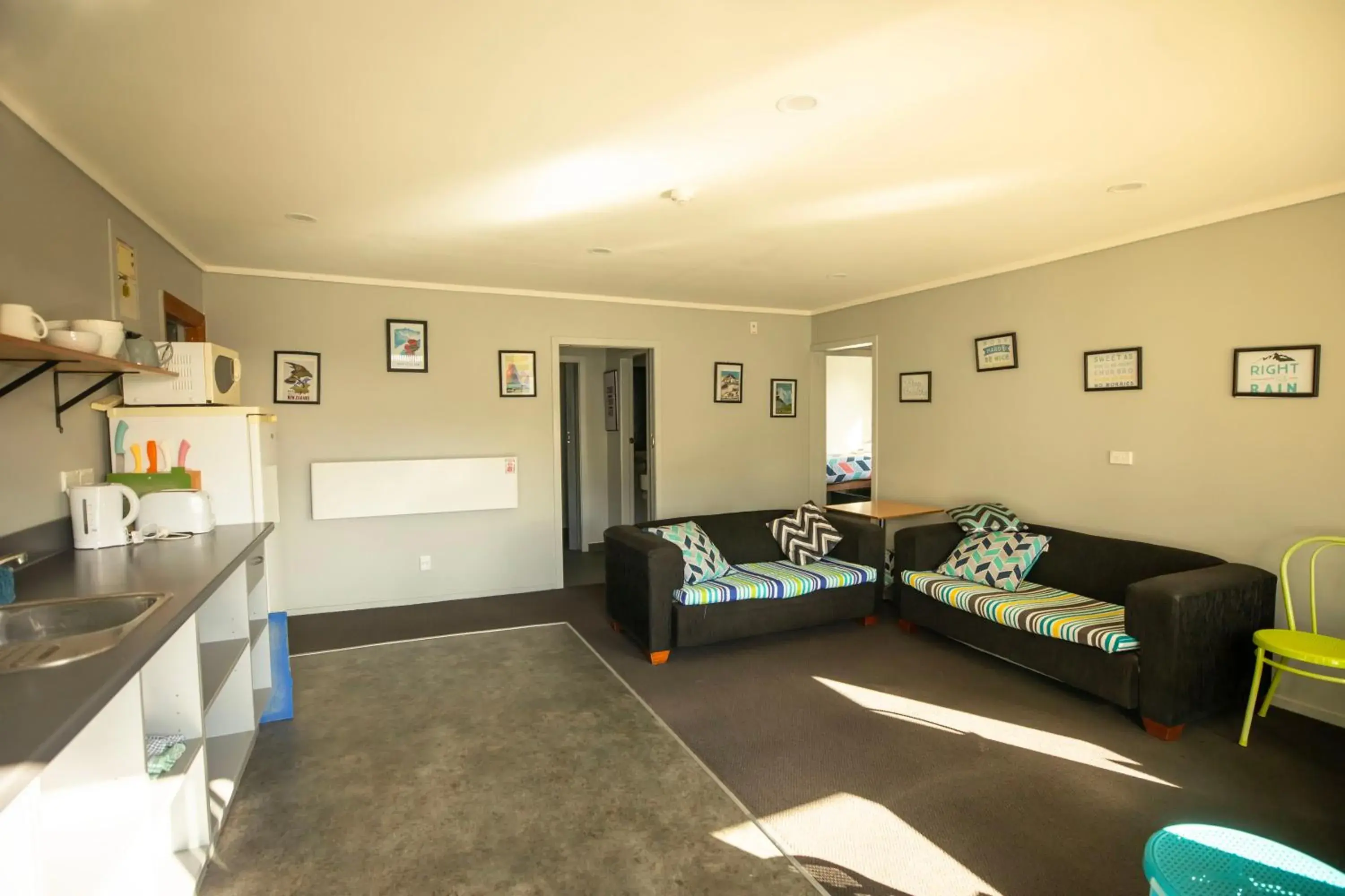 Property building in Ivorytowers Accommodation Property building in Ivorytowers Accommodation