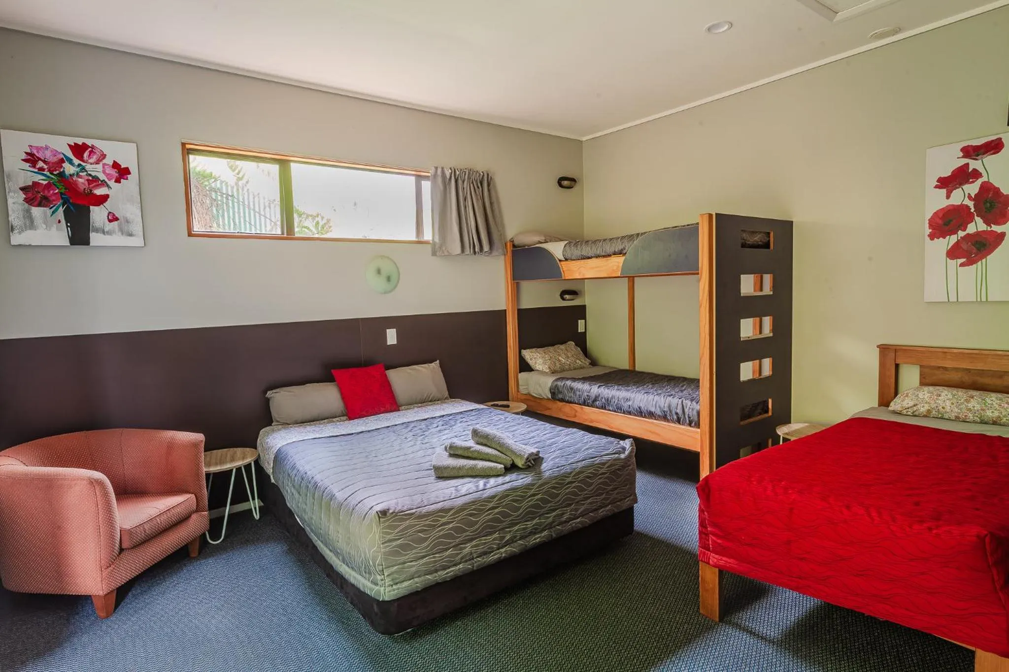 Bed in Ivorytowers Accommodation