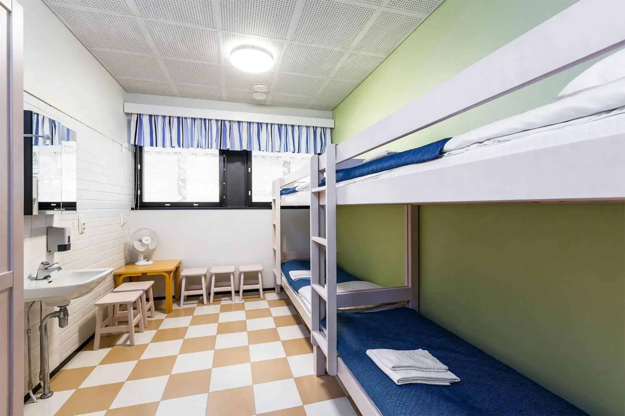 Economy Quadruple Room with Shared Bathroom and Spa Access in Imatra Spa Sport Camp Economy Quadruple Room with Shared Bathroom and Spa Access in Imatra Spa Sport Camp