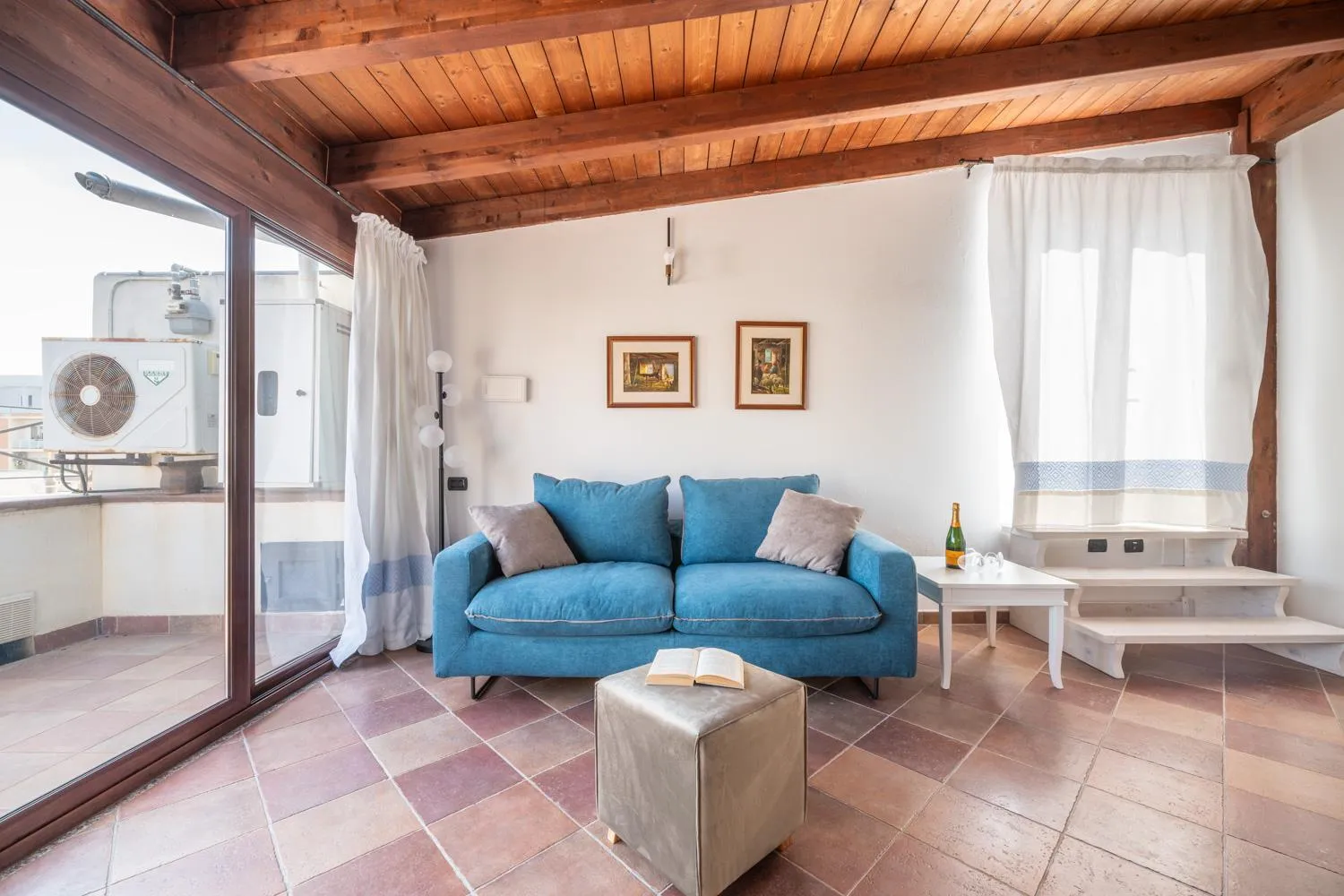 Living room in Greta House San Benedetto