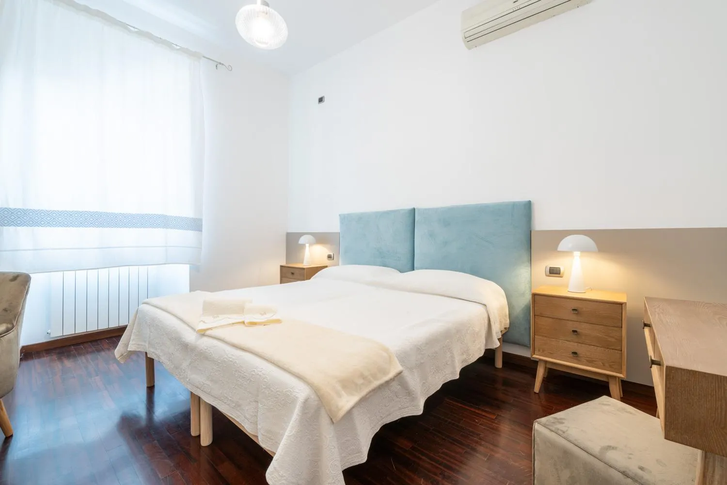 Bedroom, Bed in Greta House San Benedetto
