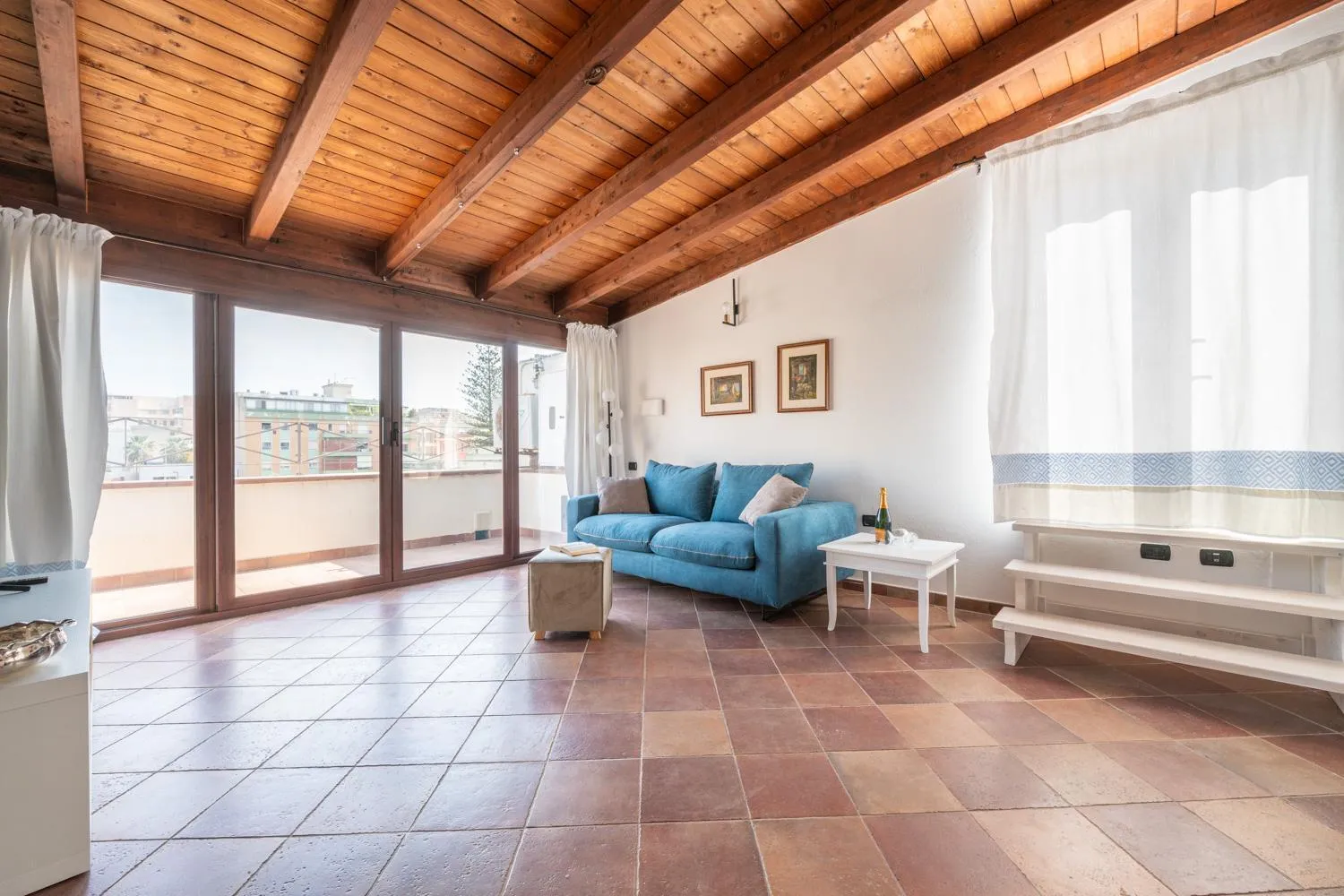 Living room in Greta House San Benedetto