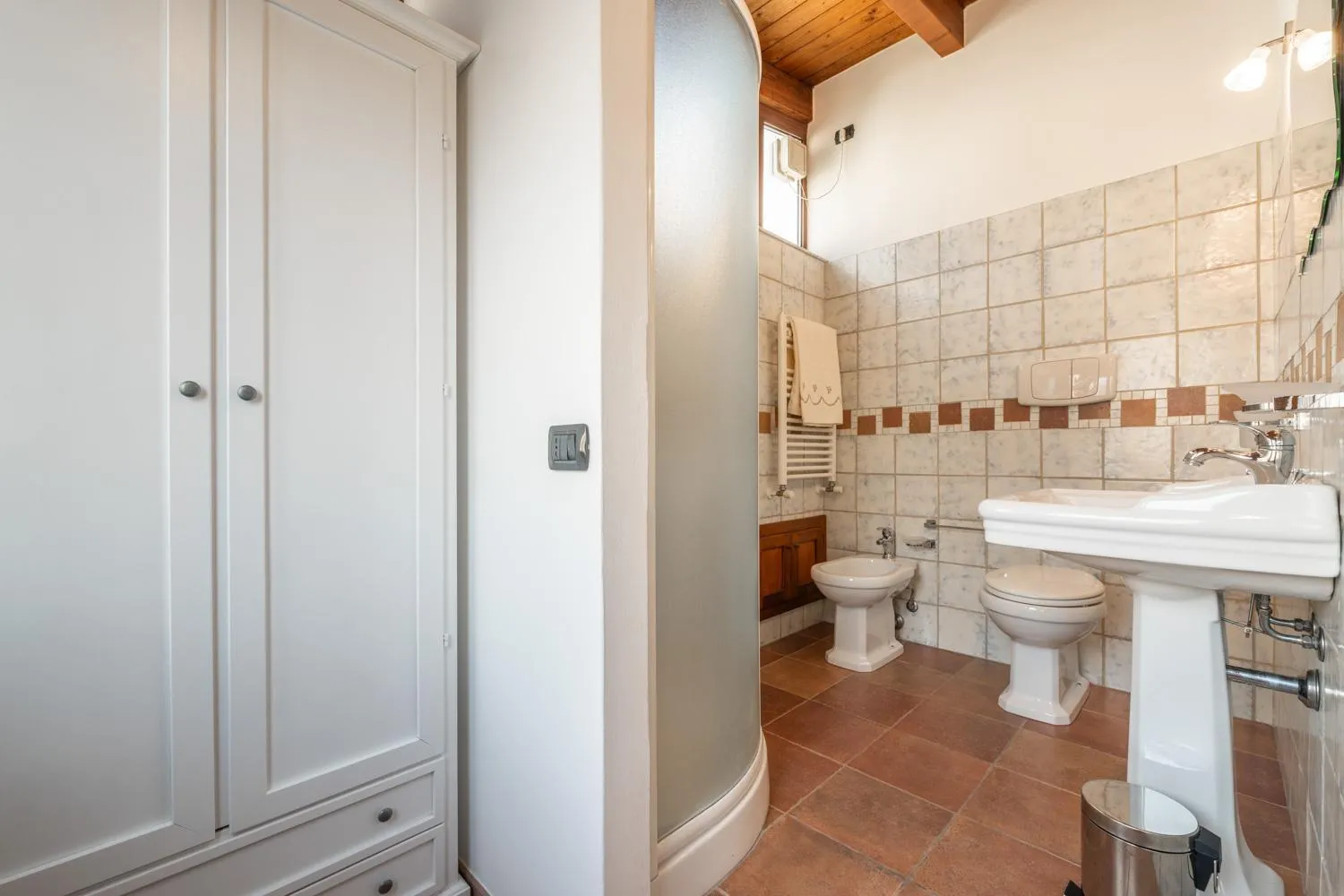 Toilet in Greta House San Benedetto